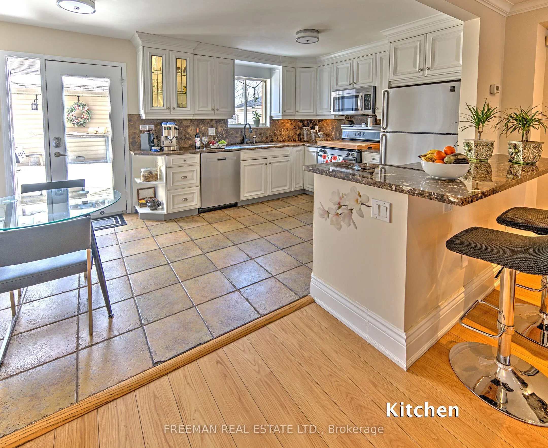 35 Acores Avenue