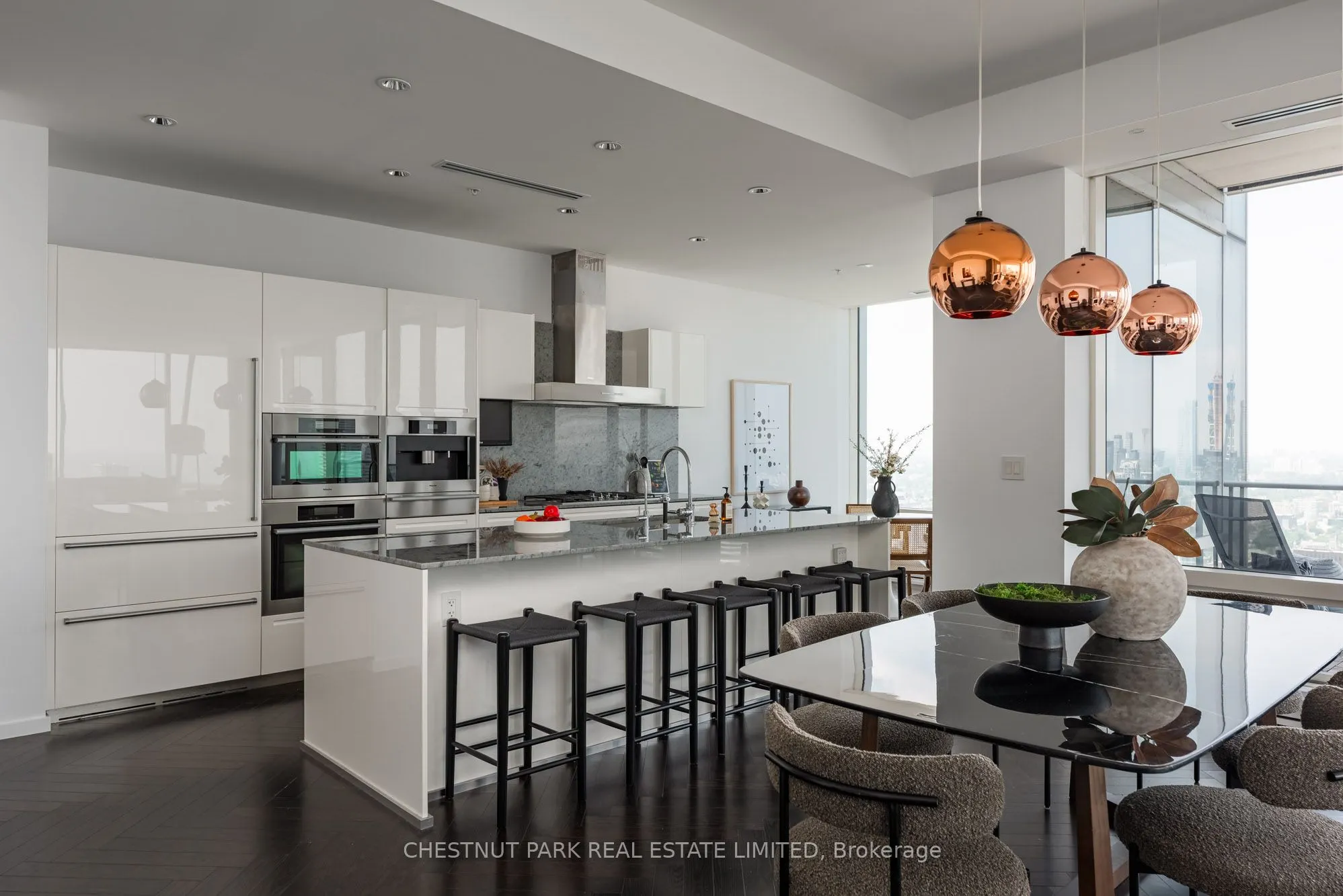 180 University Avenue, #6104