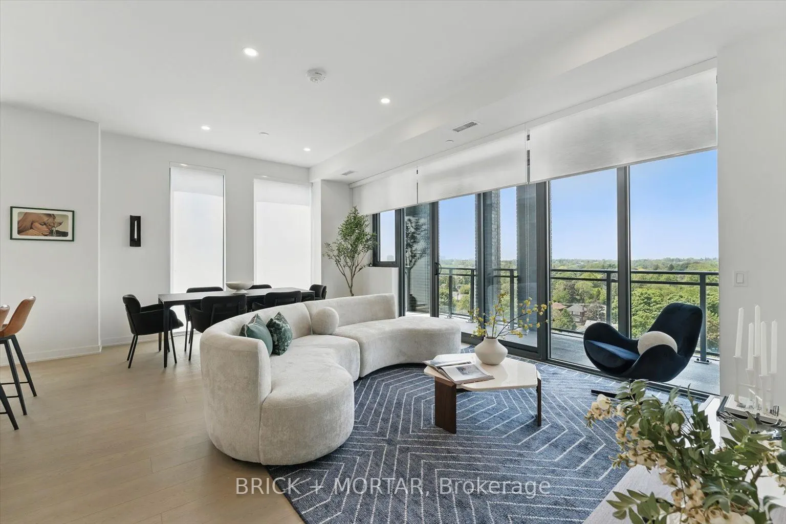 1 Hillsdale Avenue W, #1006