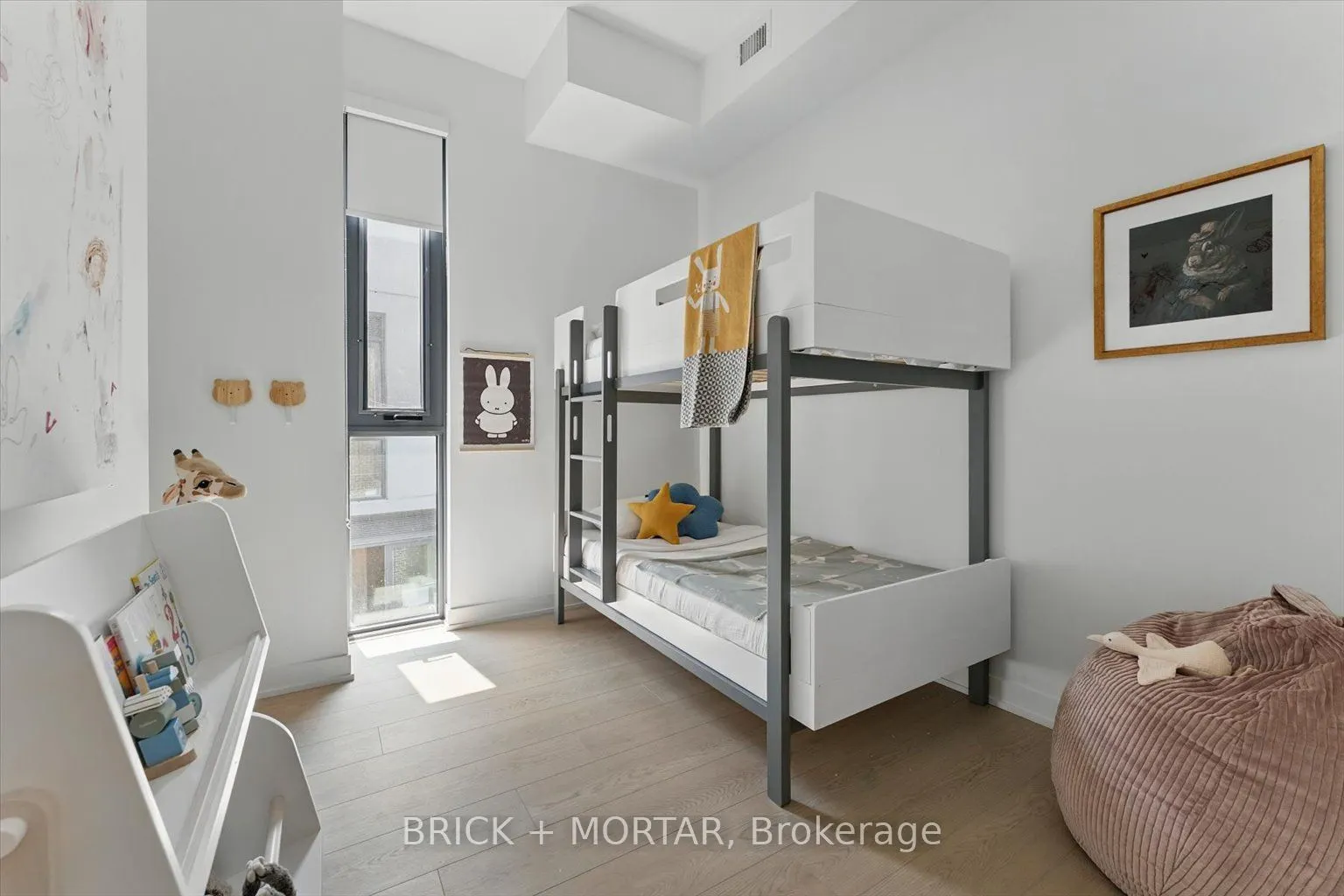 1 Hillsdale Avenue W, #1006