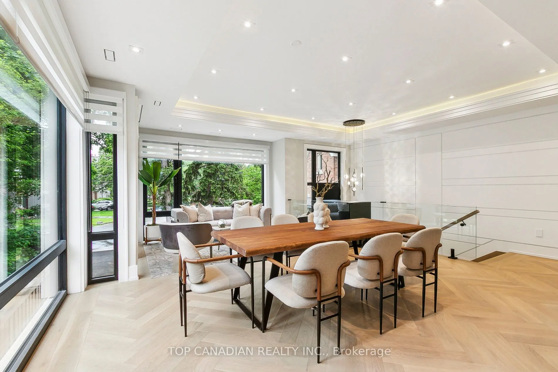 12 OTTER Crescent