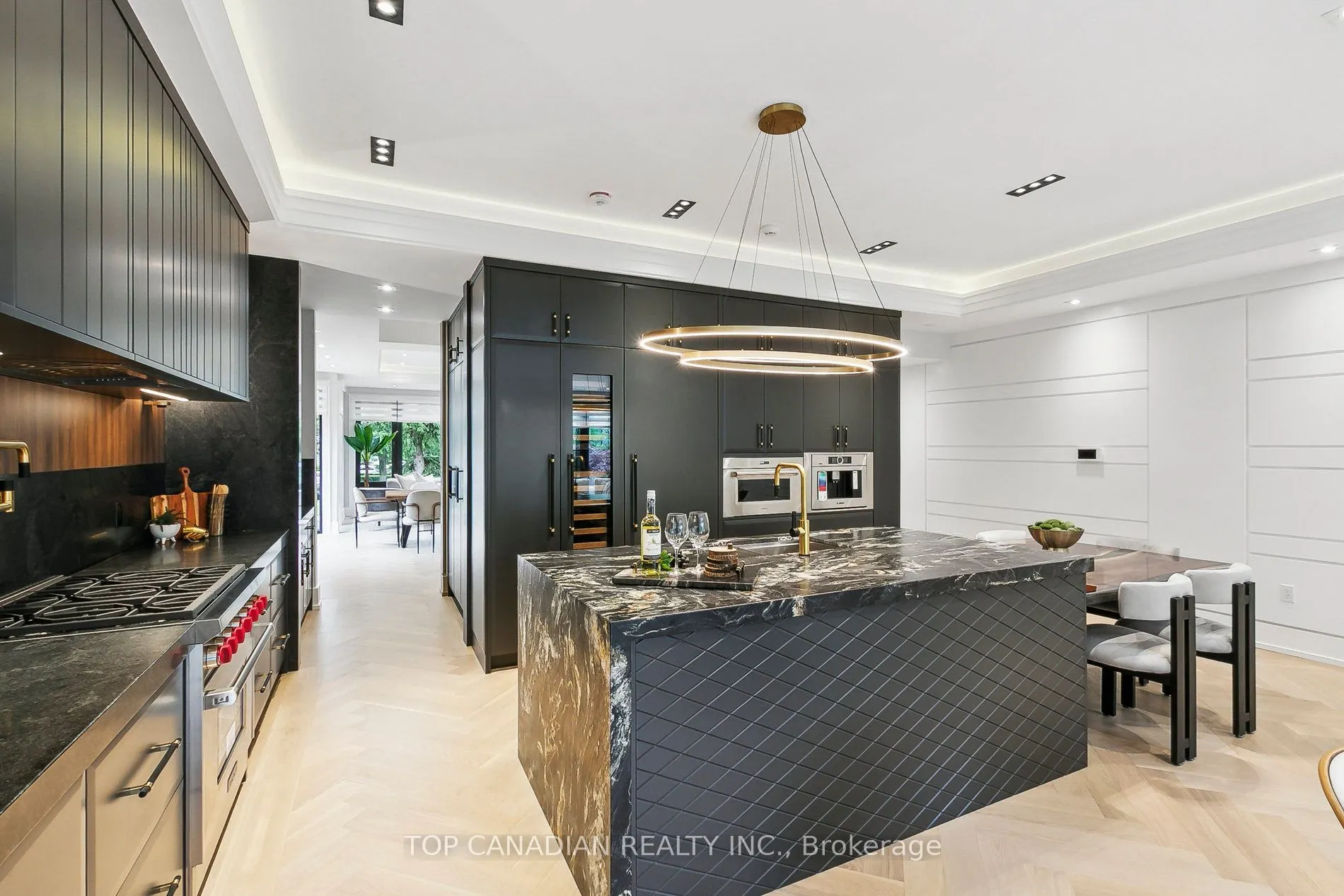 12 OTTER Crescent