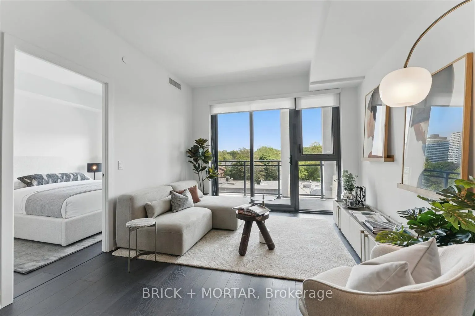 1 Hillsdale Avenue W, #406