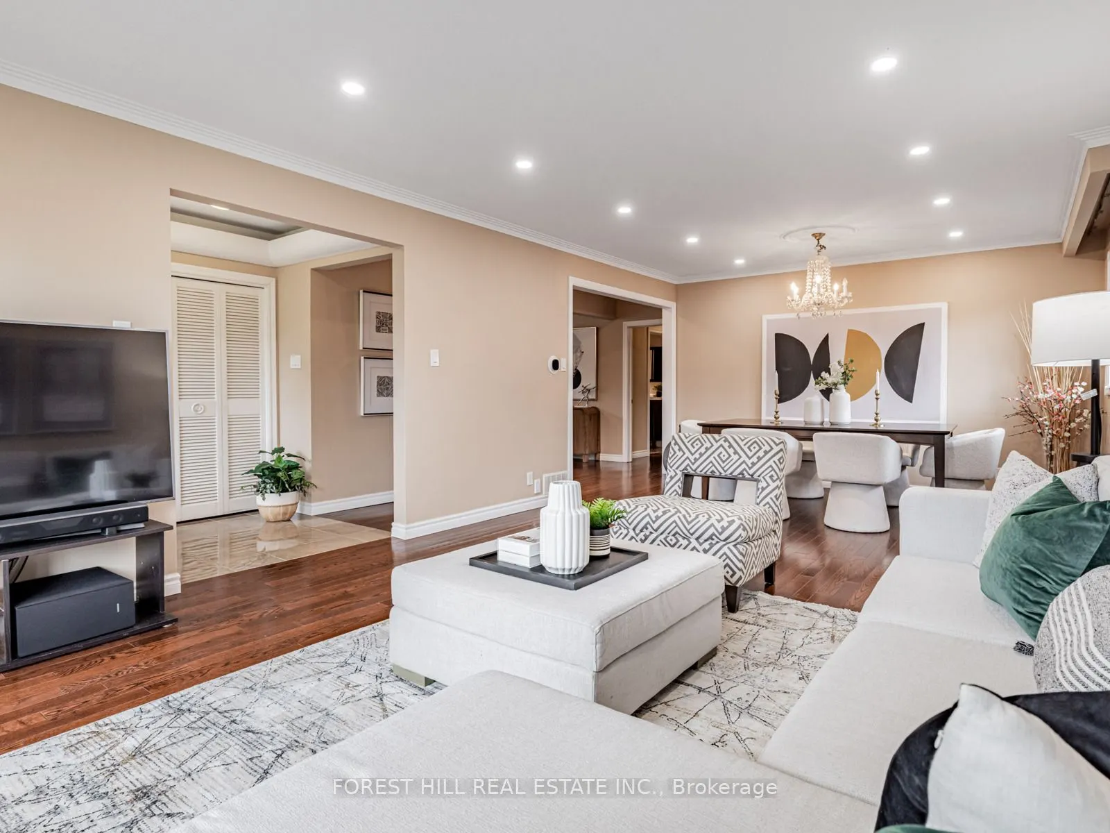 101 Pemberton Avenue