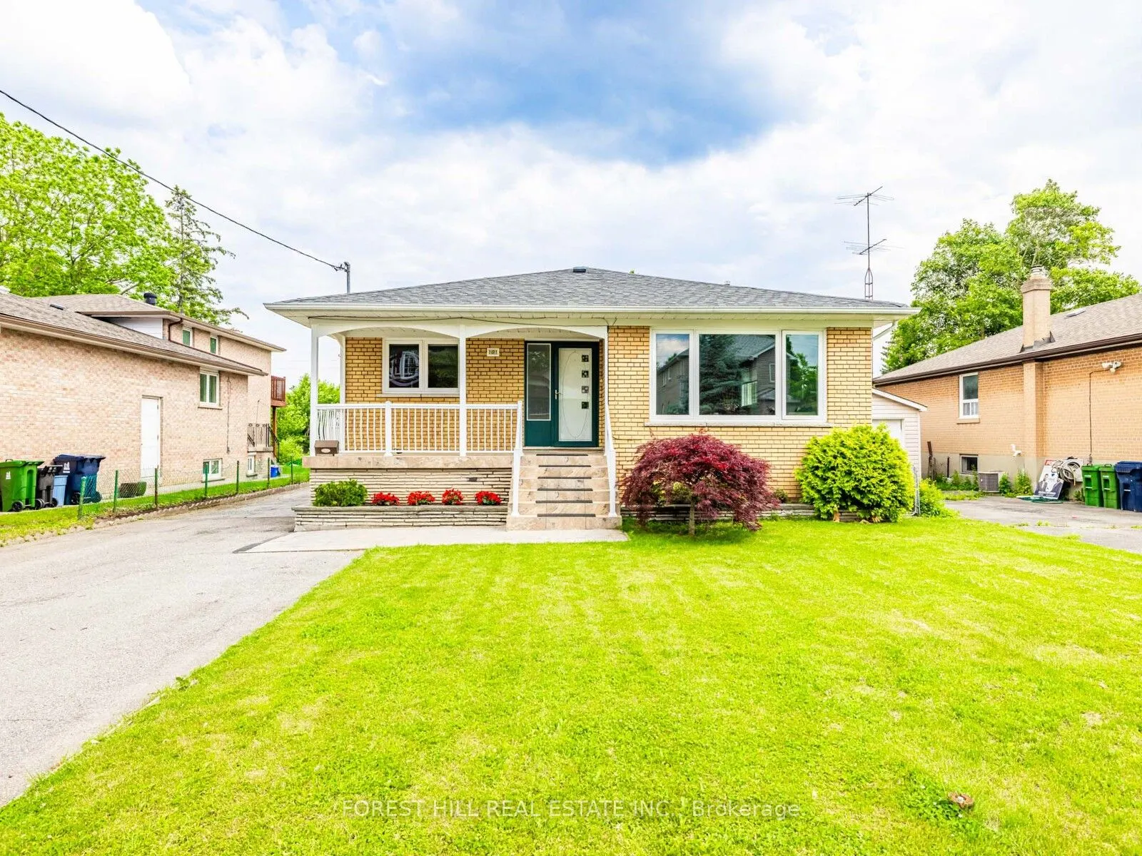 101 Pemberton Avenue
