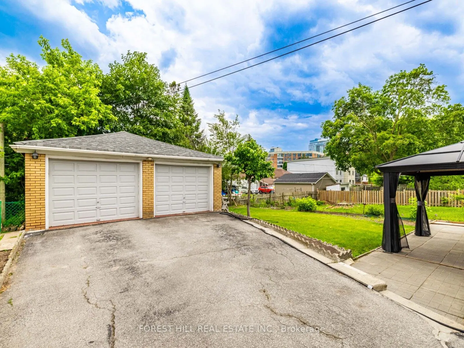 101 Pemberton Avenue