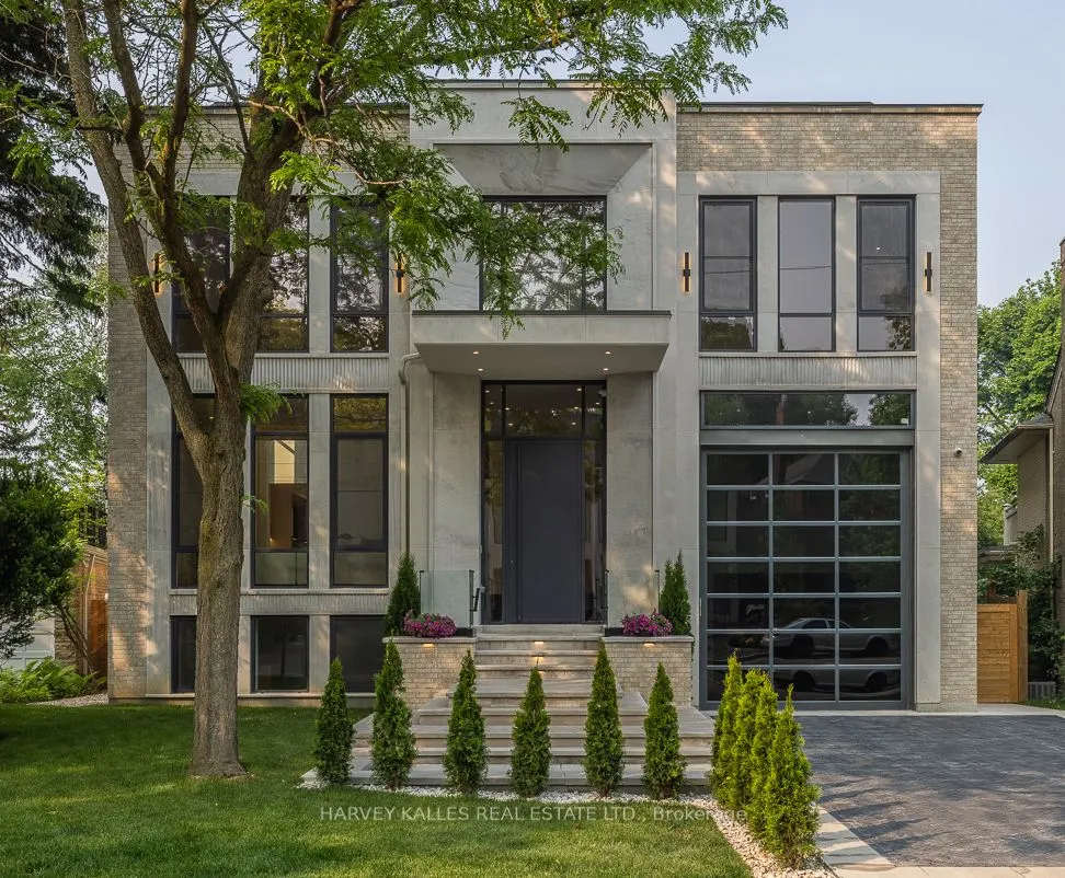 88 Lawrence Crescent