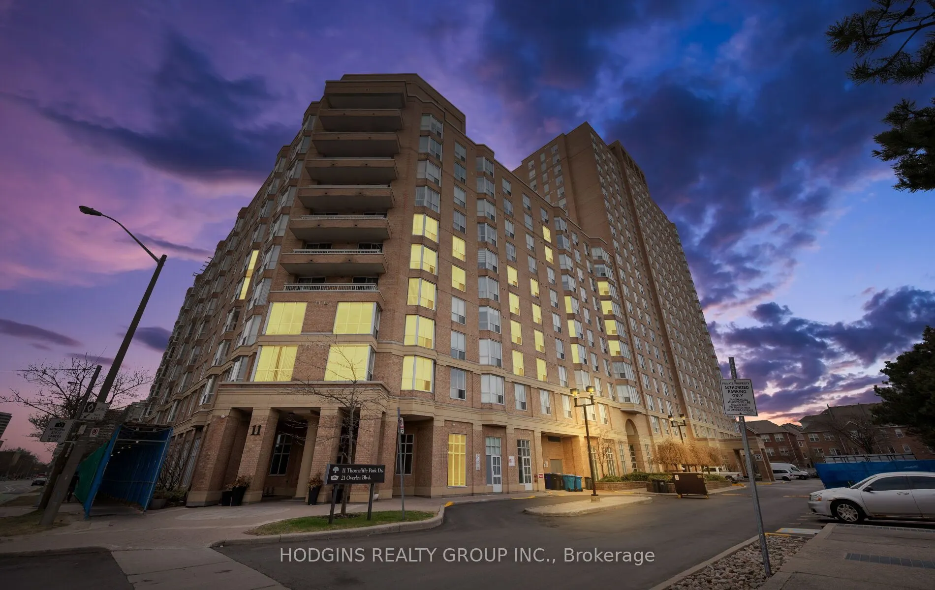 21 Overlea Boulevard, #1904
