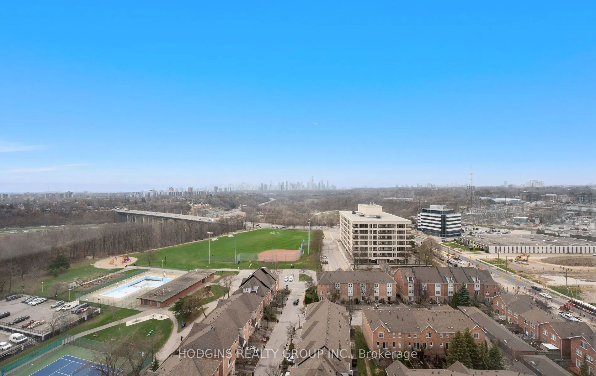 21 Overlea Boulevard, #1904