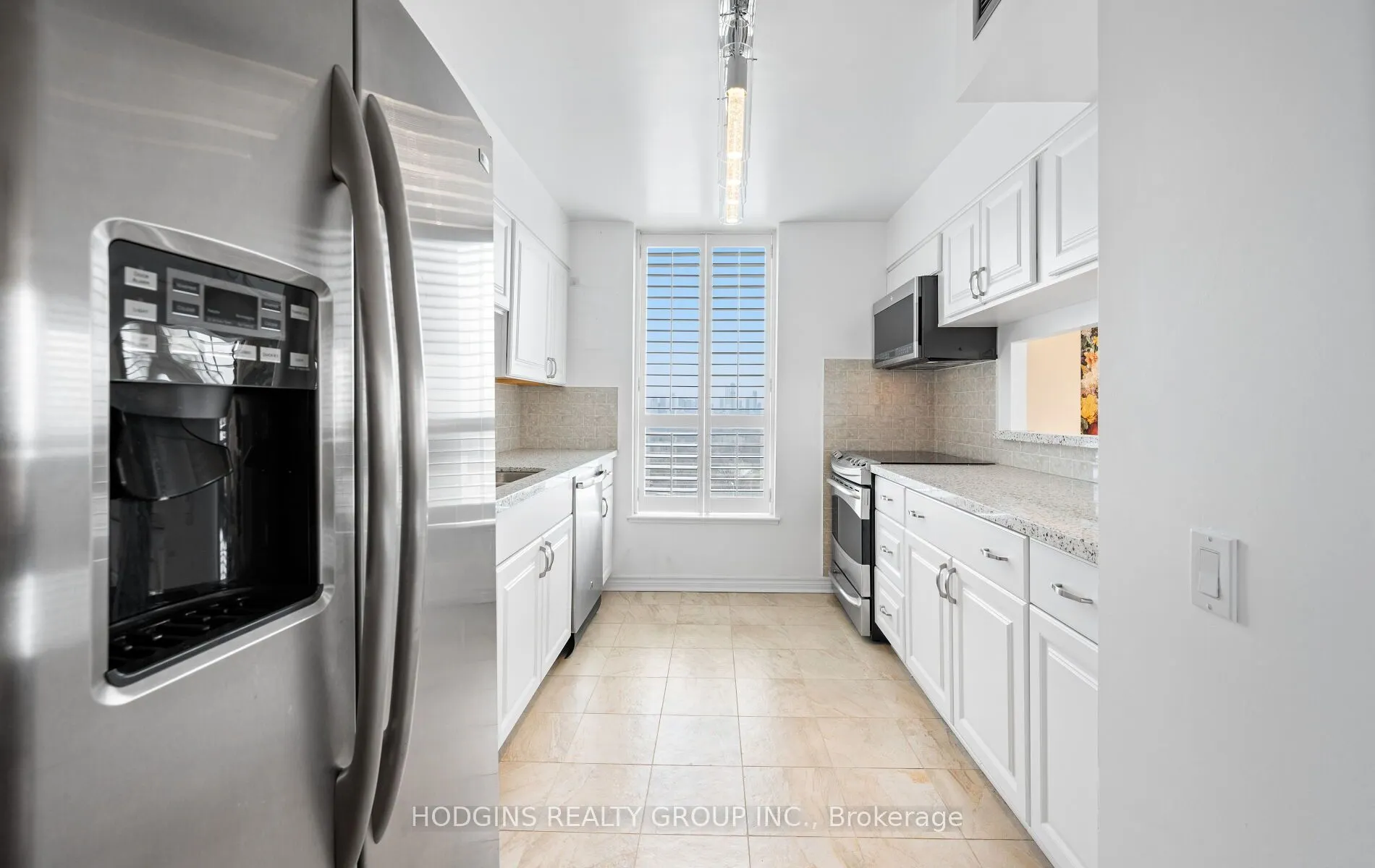 21 Overlea Boulevard, #1904