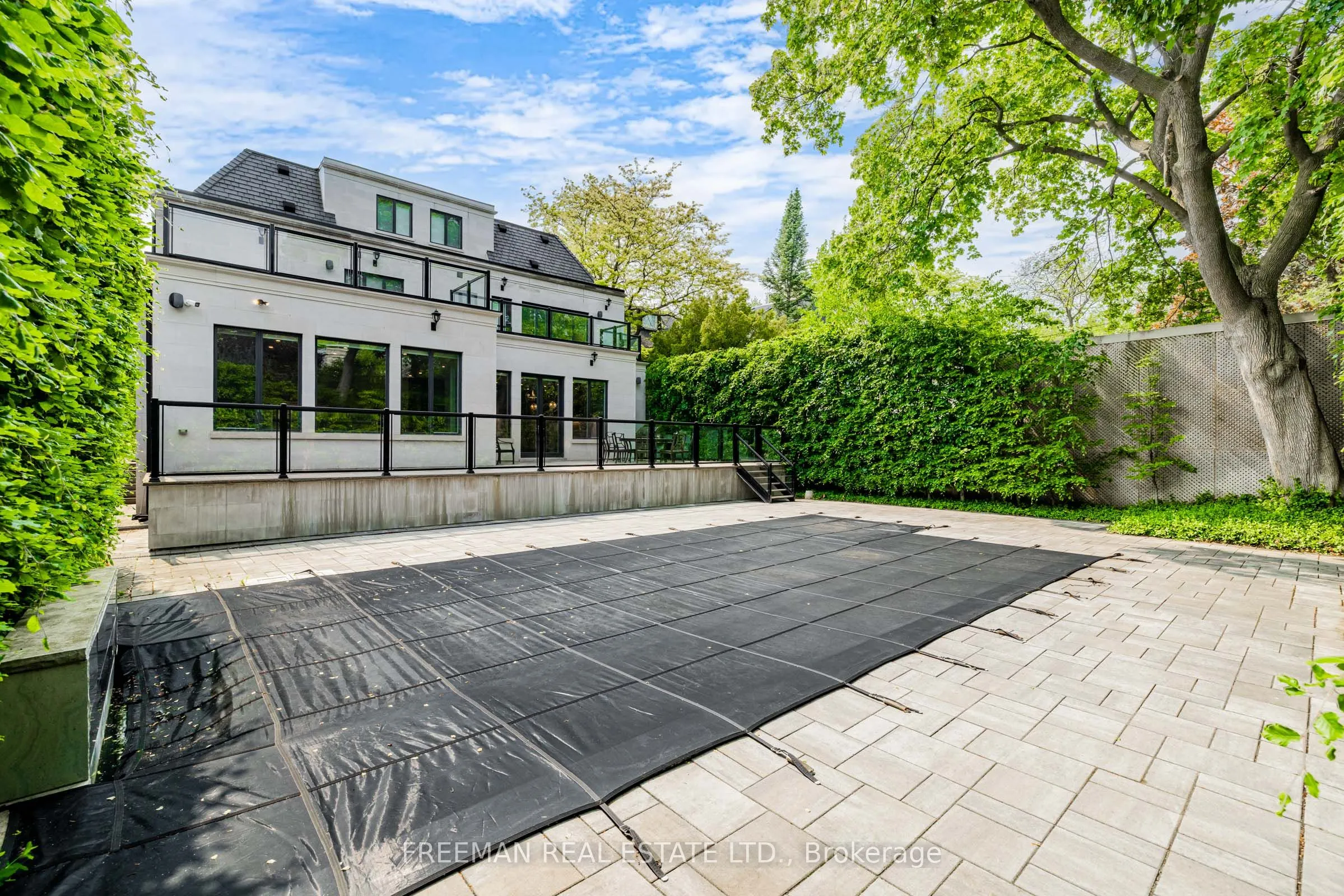 49 Dunvegan Road