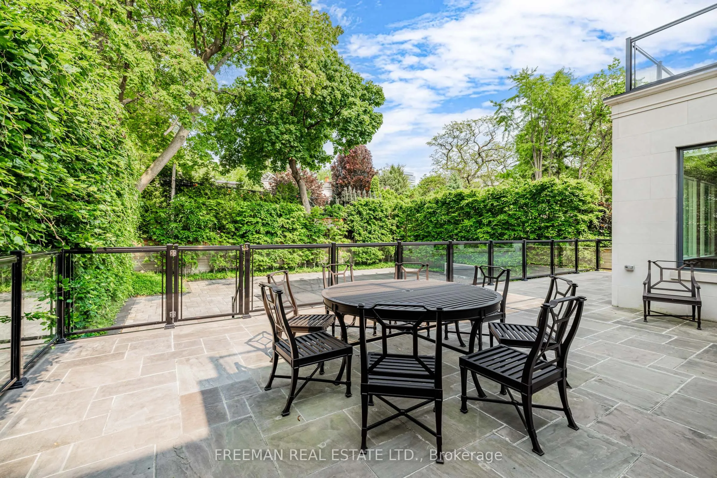 49 Dunvegan Road