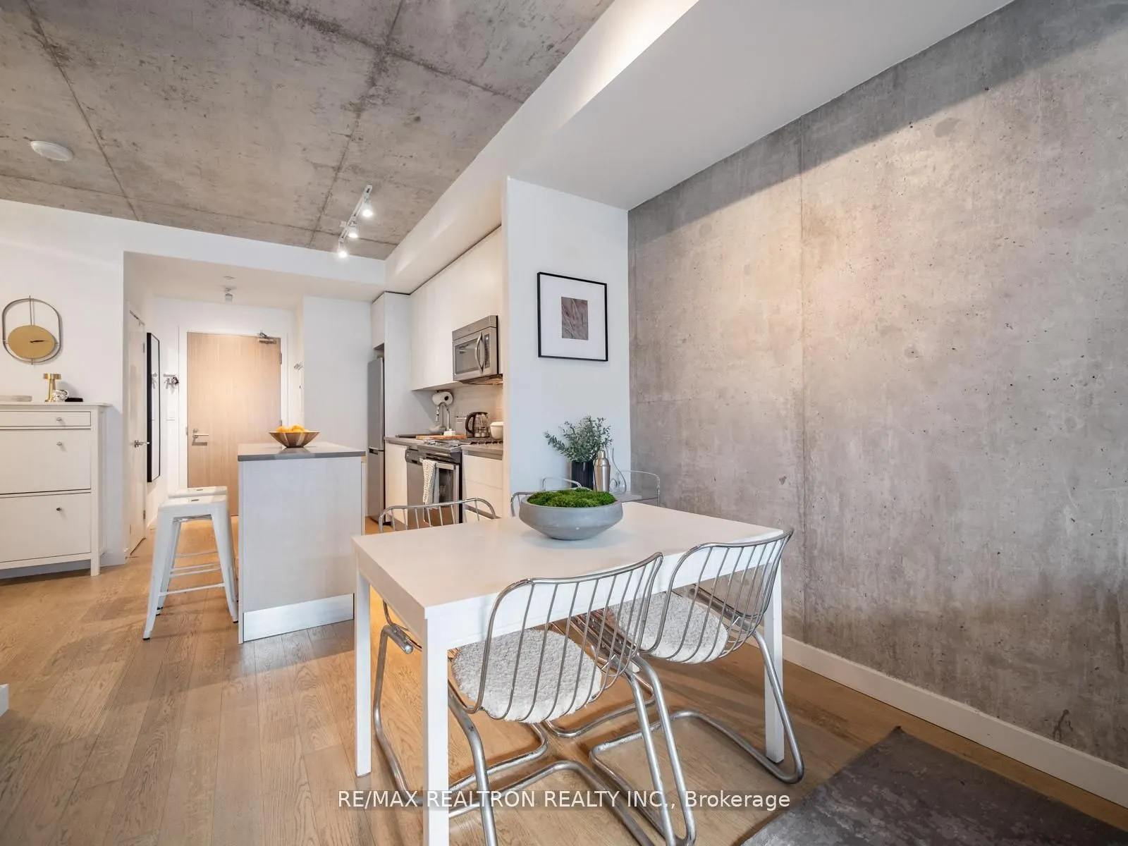 111 Bathurst Street, #1217