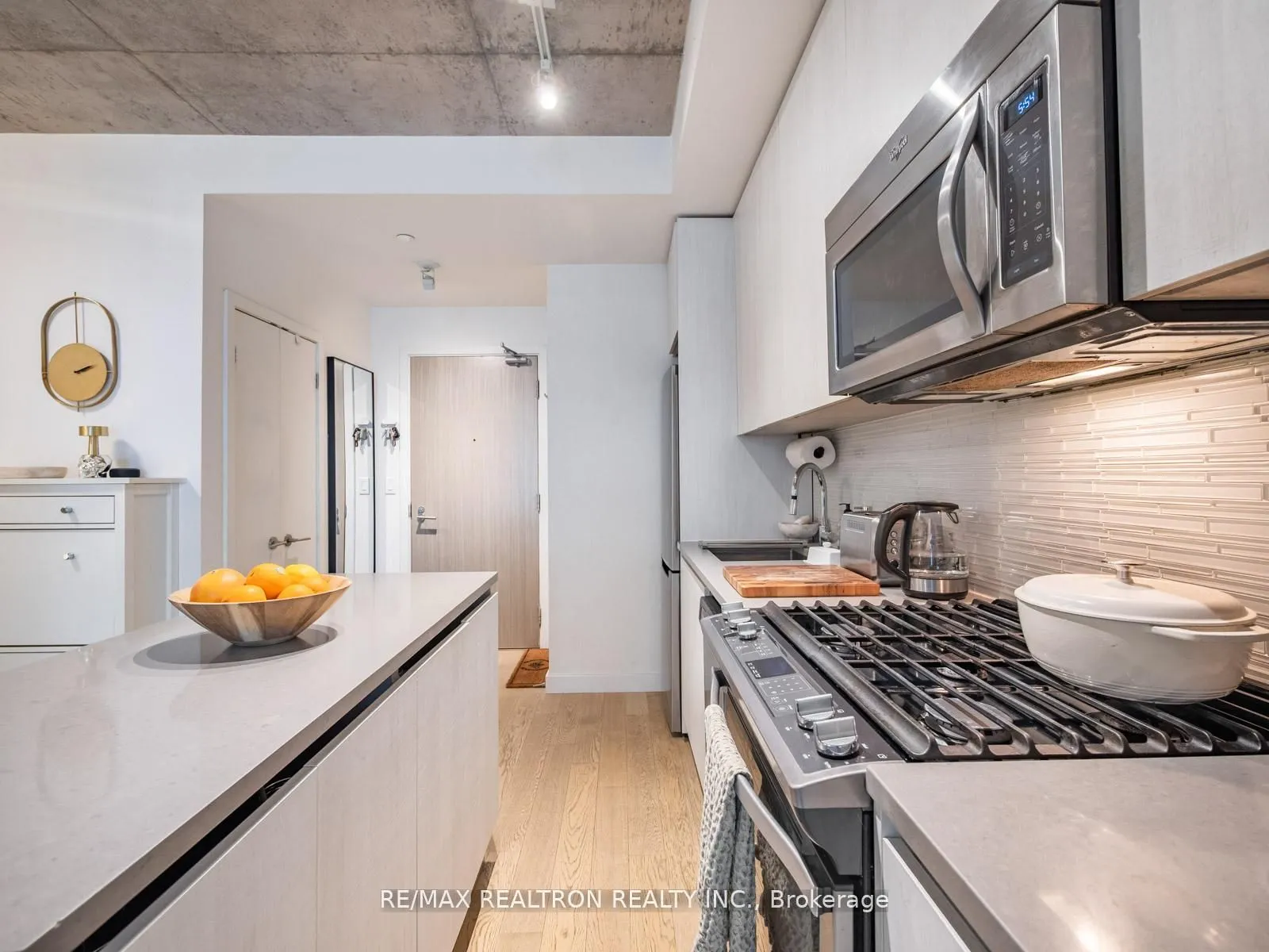 111 Bathurst Street, #1217