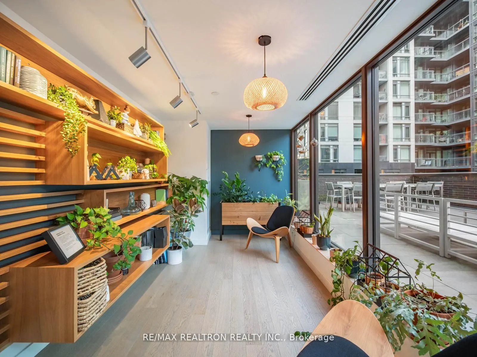 111 Bathurst Street, #1217