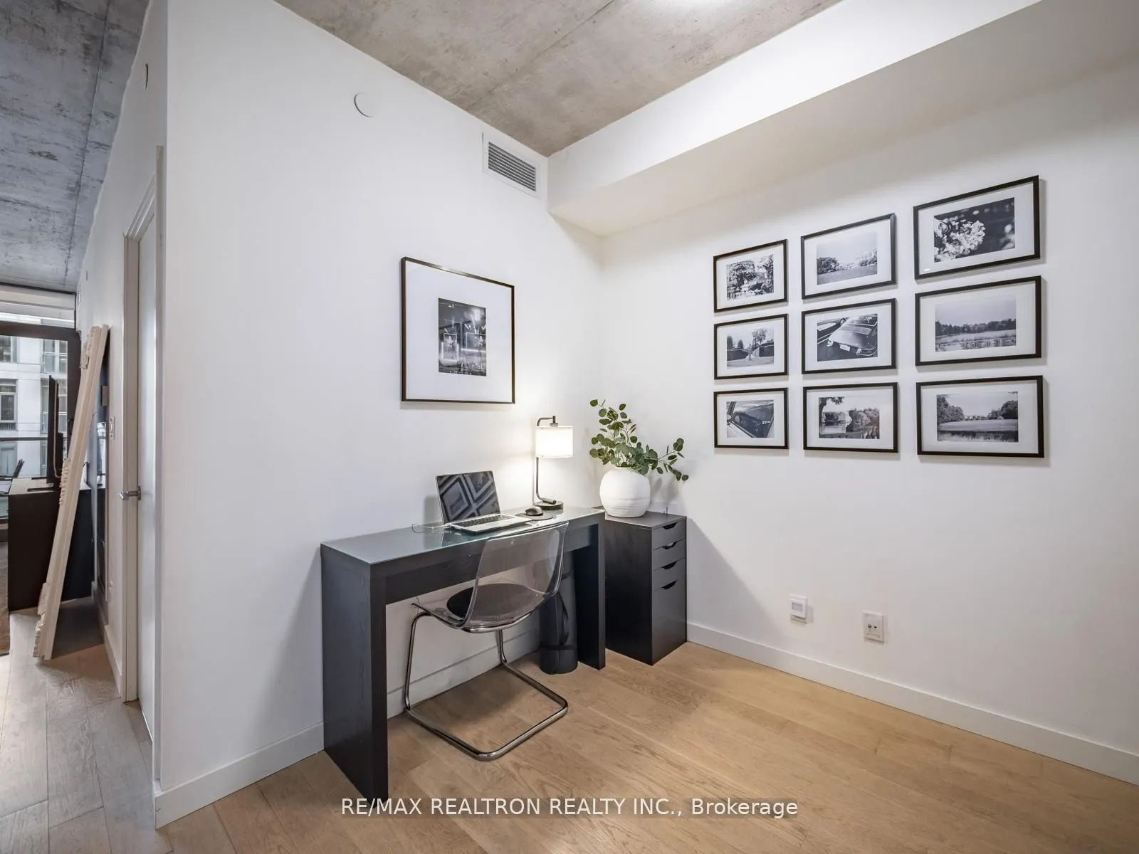 111 Bathurst Street, #1217