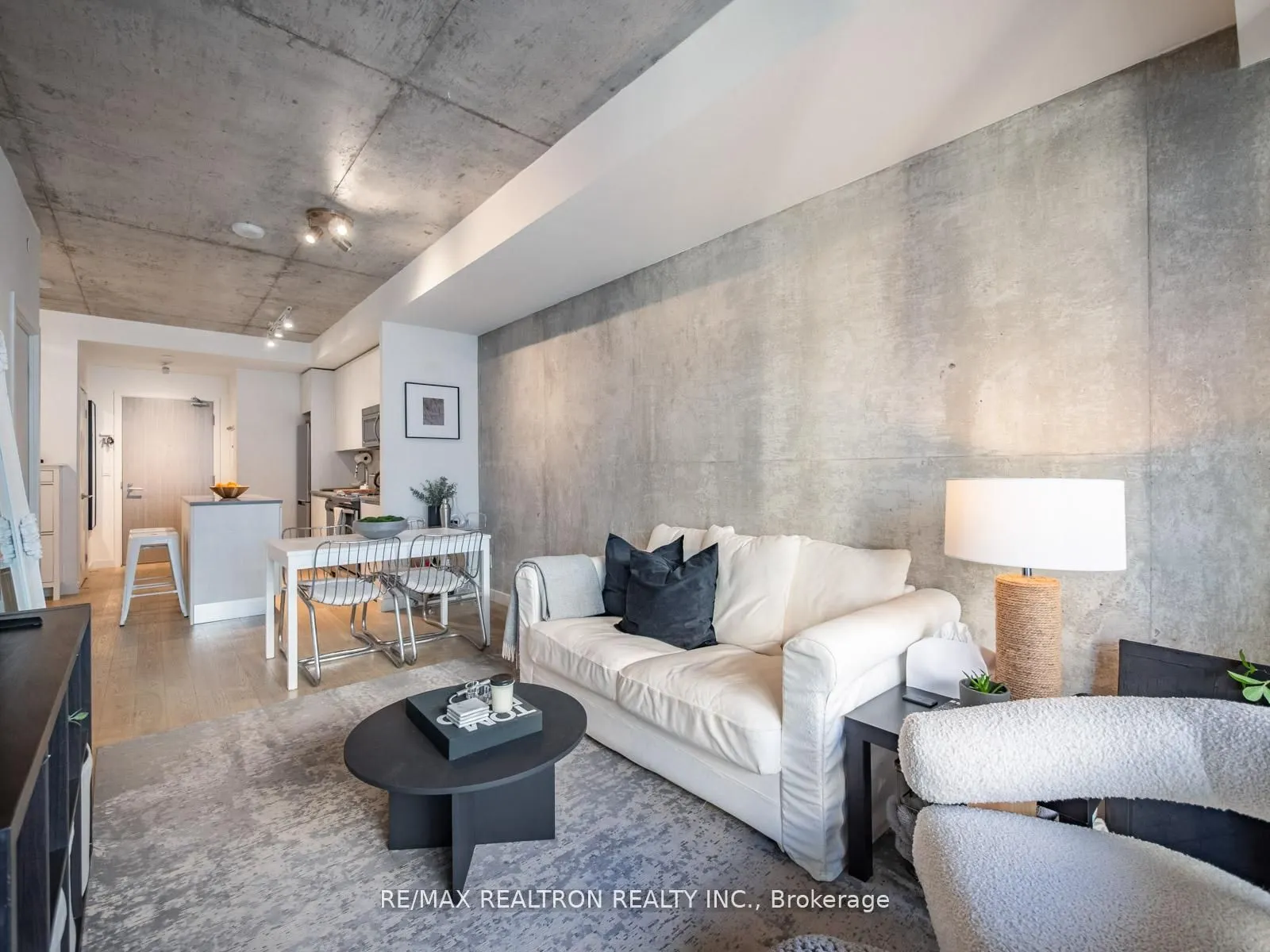 111 Bathurst Street, #1217