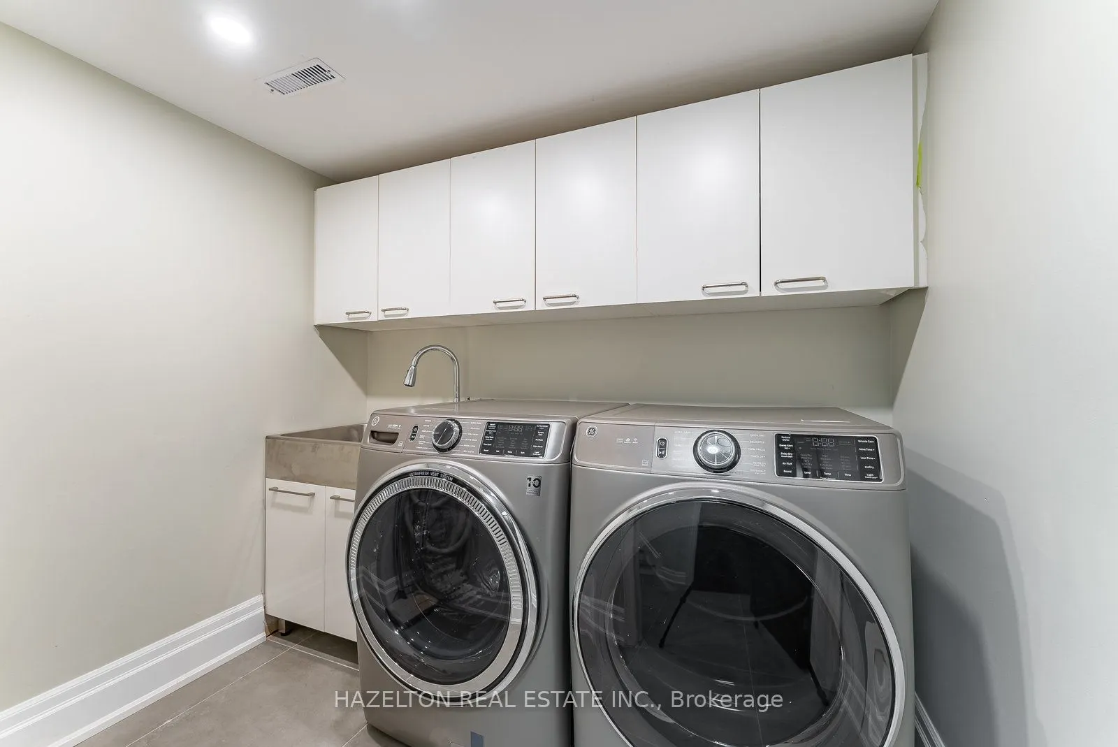 258 Spadina Road