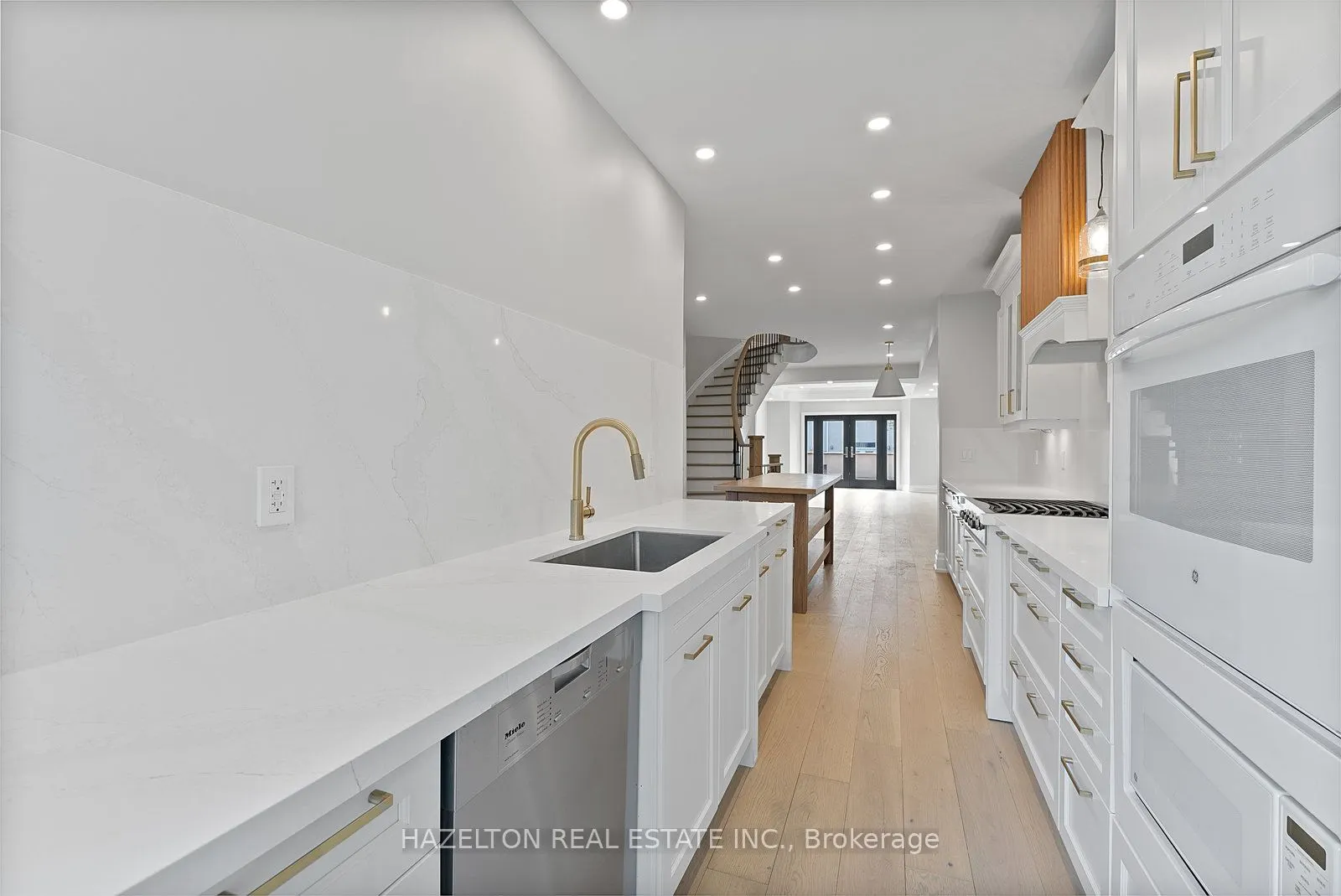 258 Spadina Road