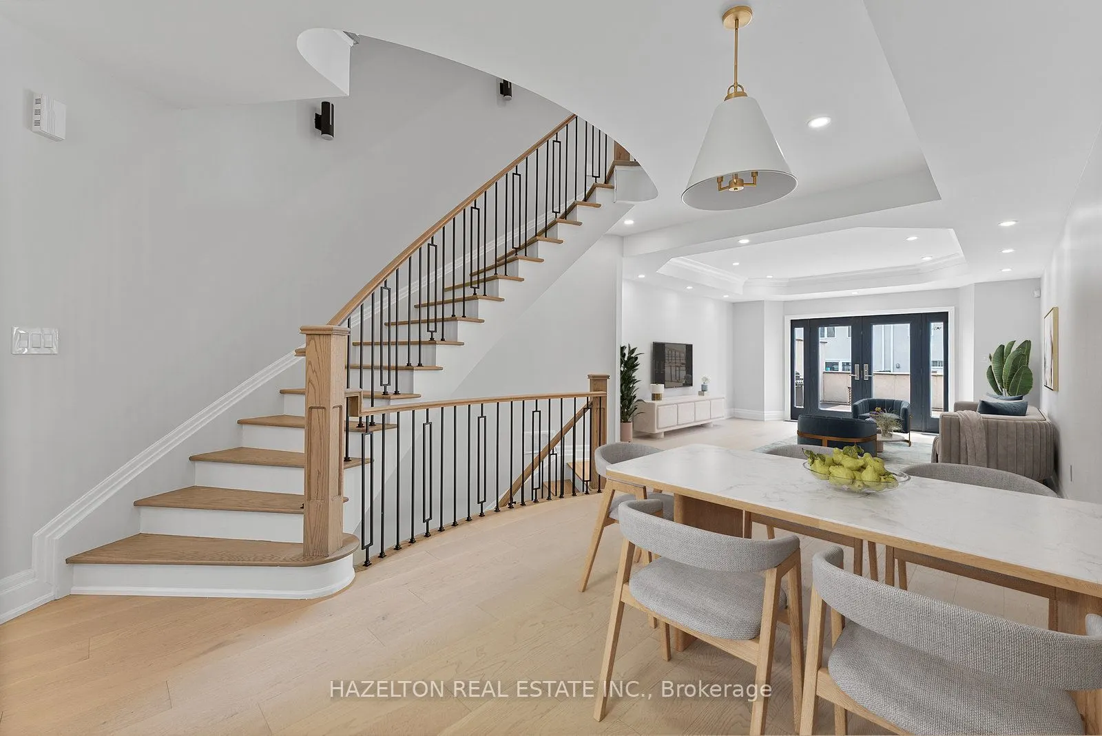 258 Spadina Road