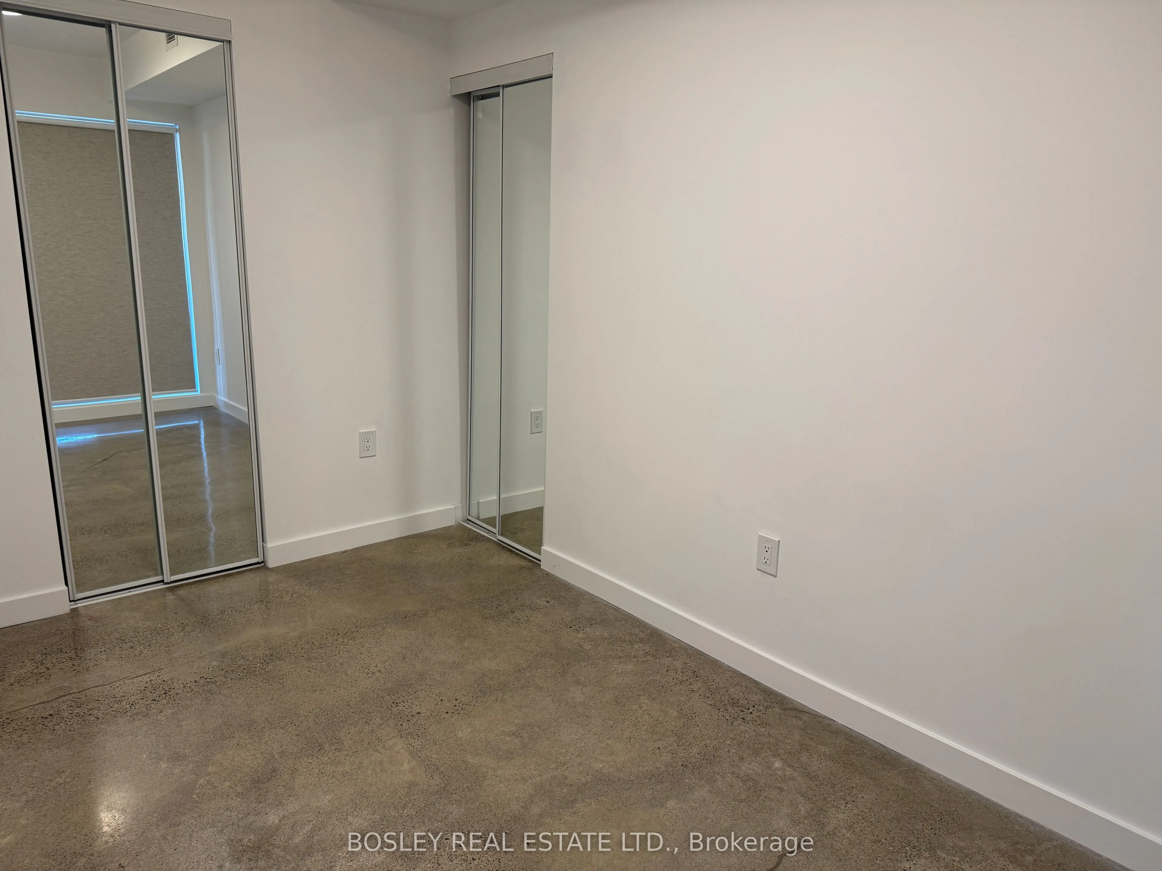 41 River Street, #54