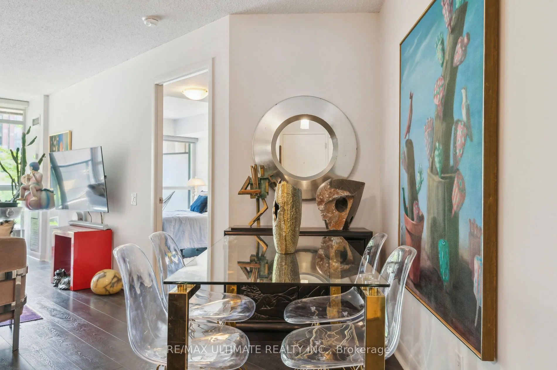 525 Wilson Avenue, #240
