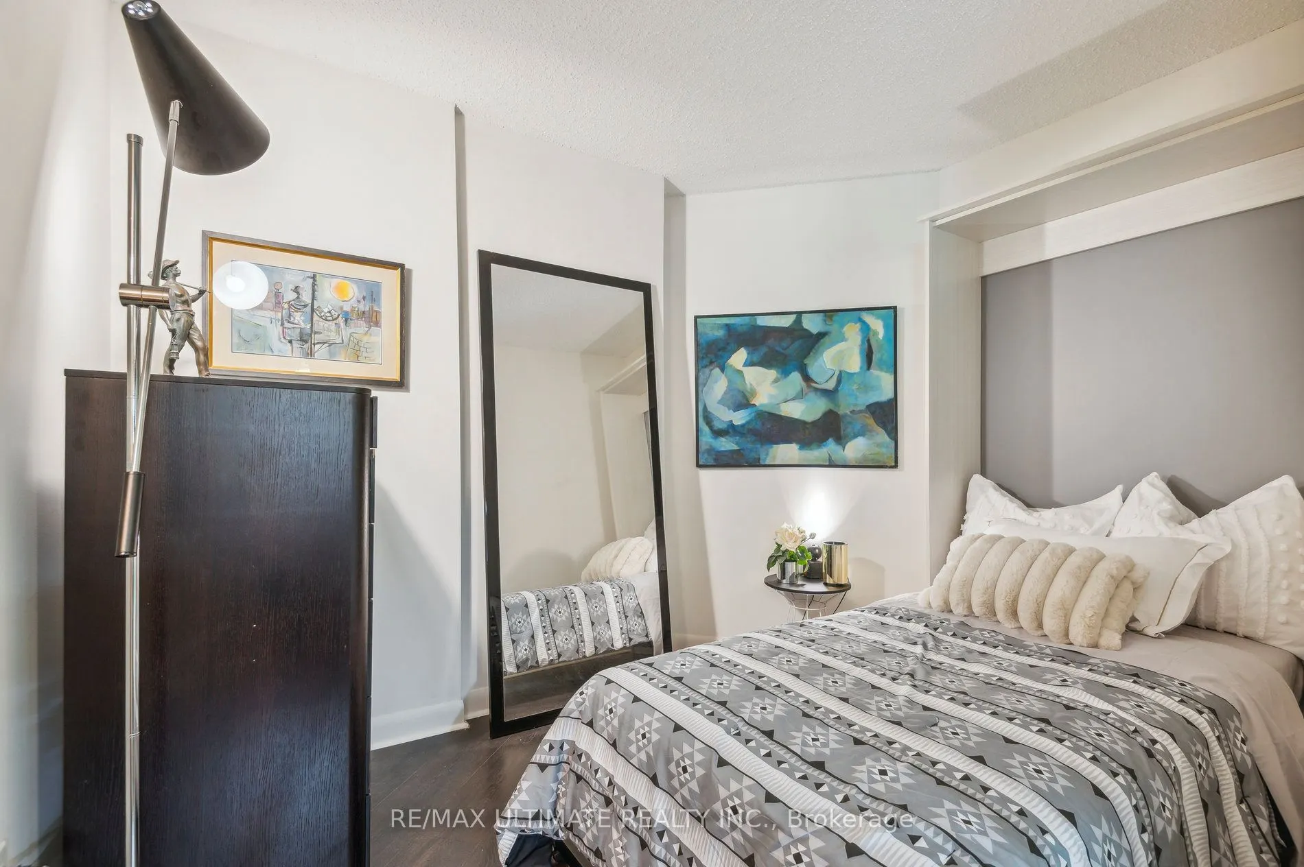 525 Wilson Avenue, #240