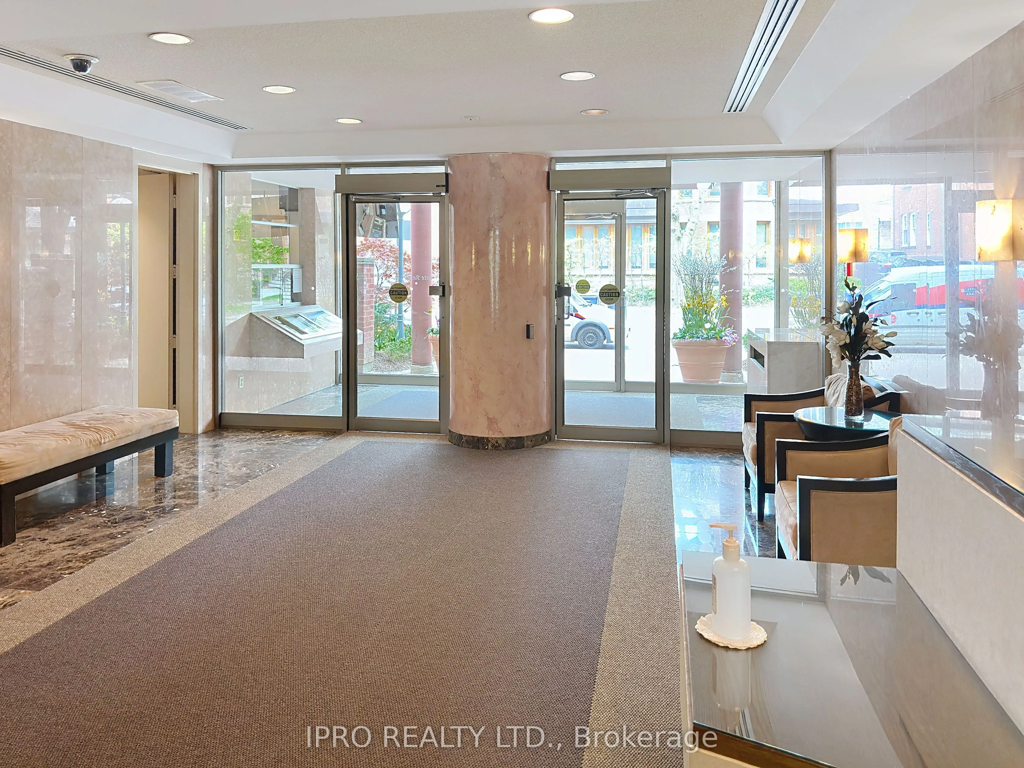 95 Prince Arthur Avenue, ##224