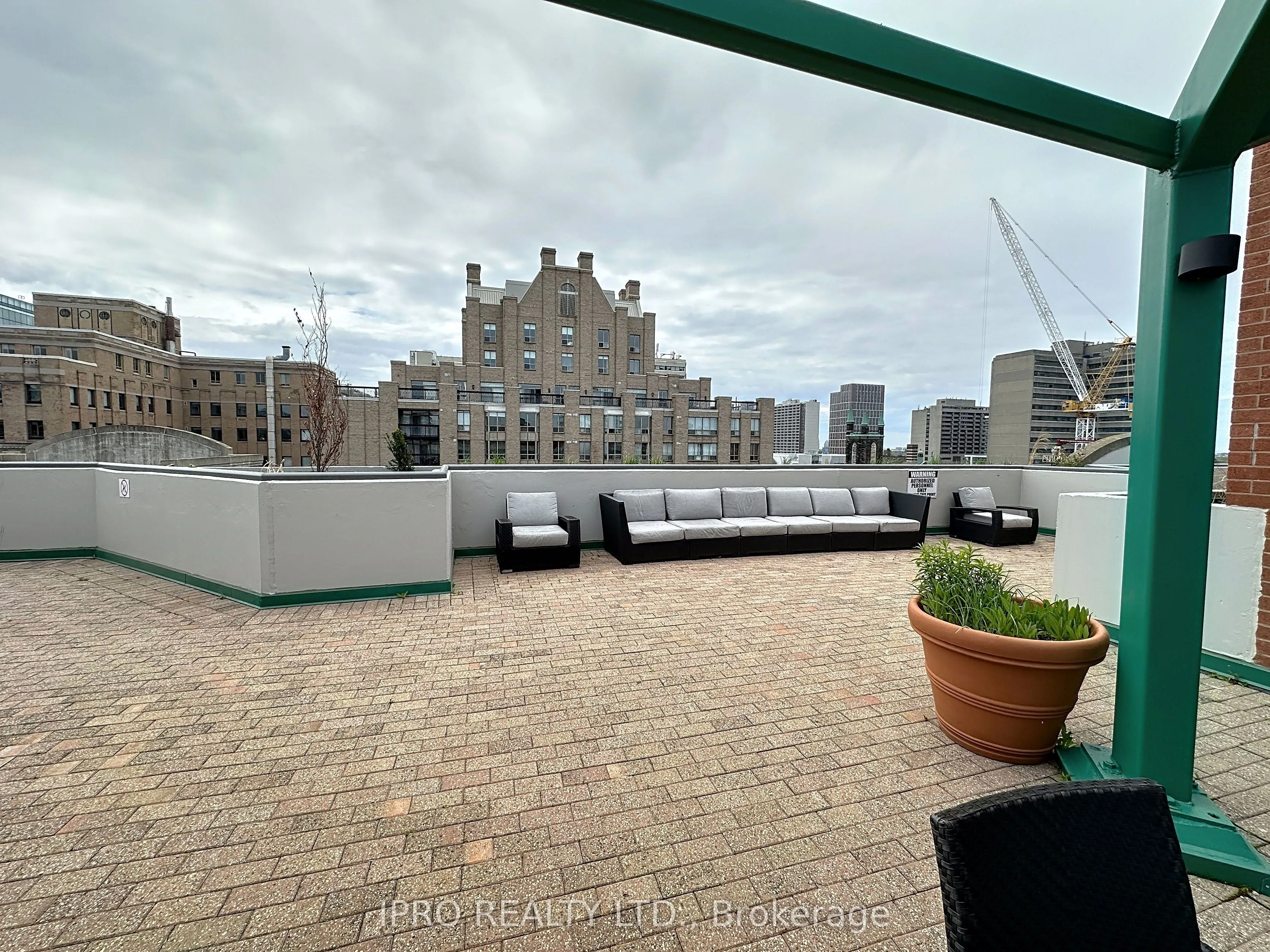 95 Prince Arthur Avenue, ##224