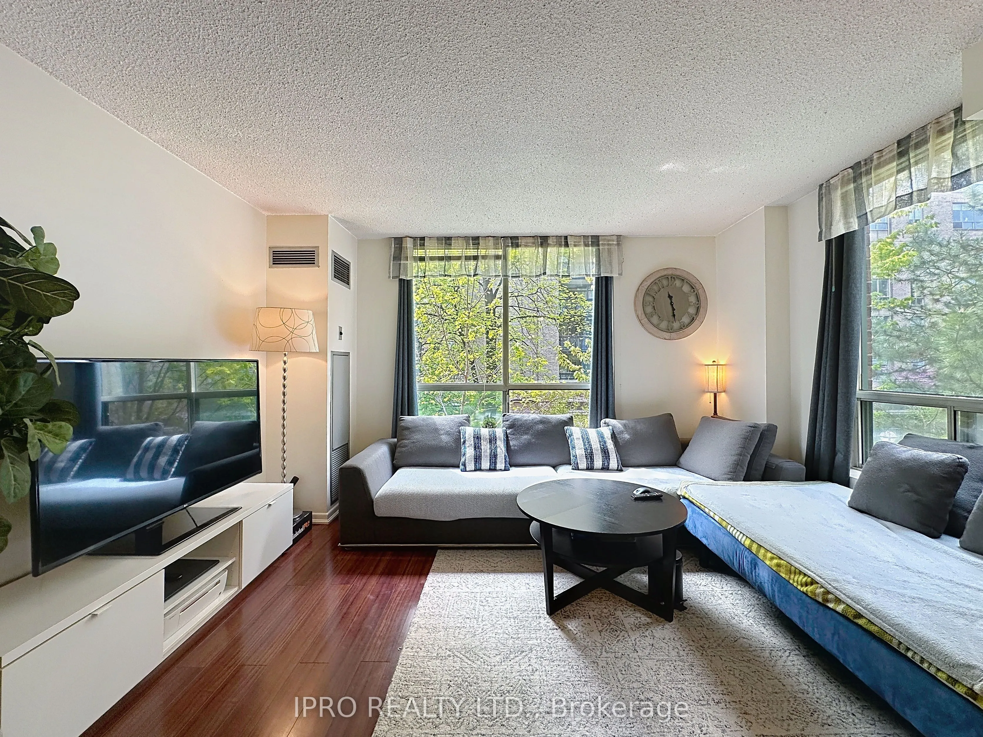 95 Prince Arthur Avenue, ##224