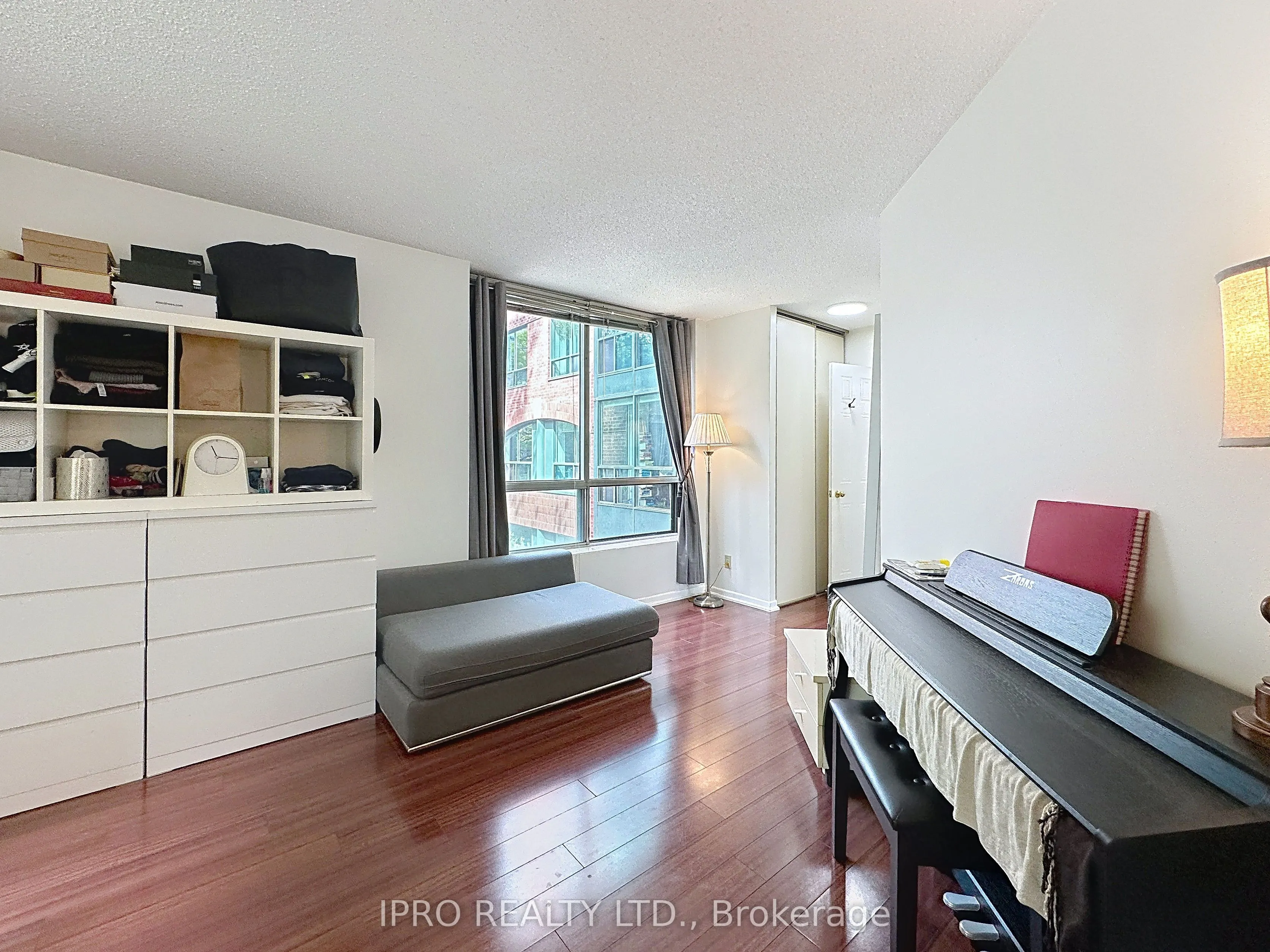 95 Prince Arthur Avenue, ##224