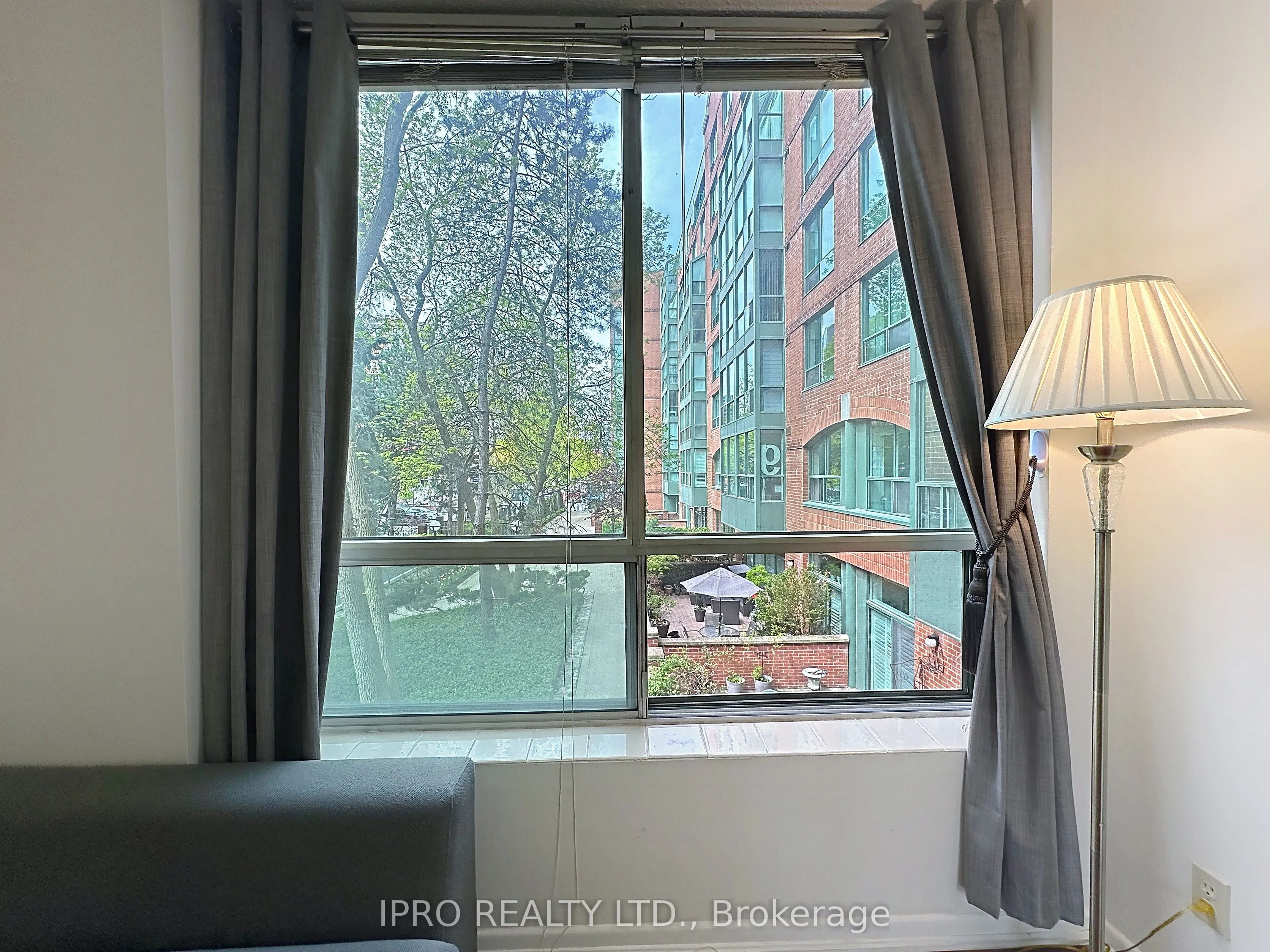95 Prince Arthur Avenue, ##224