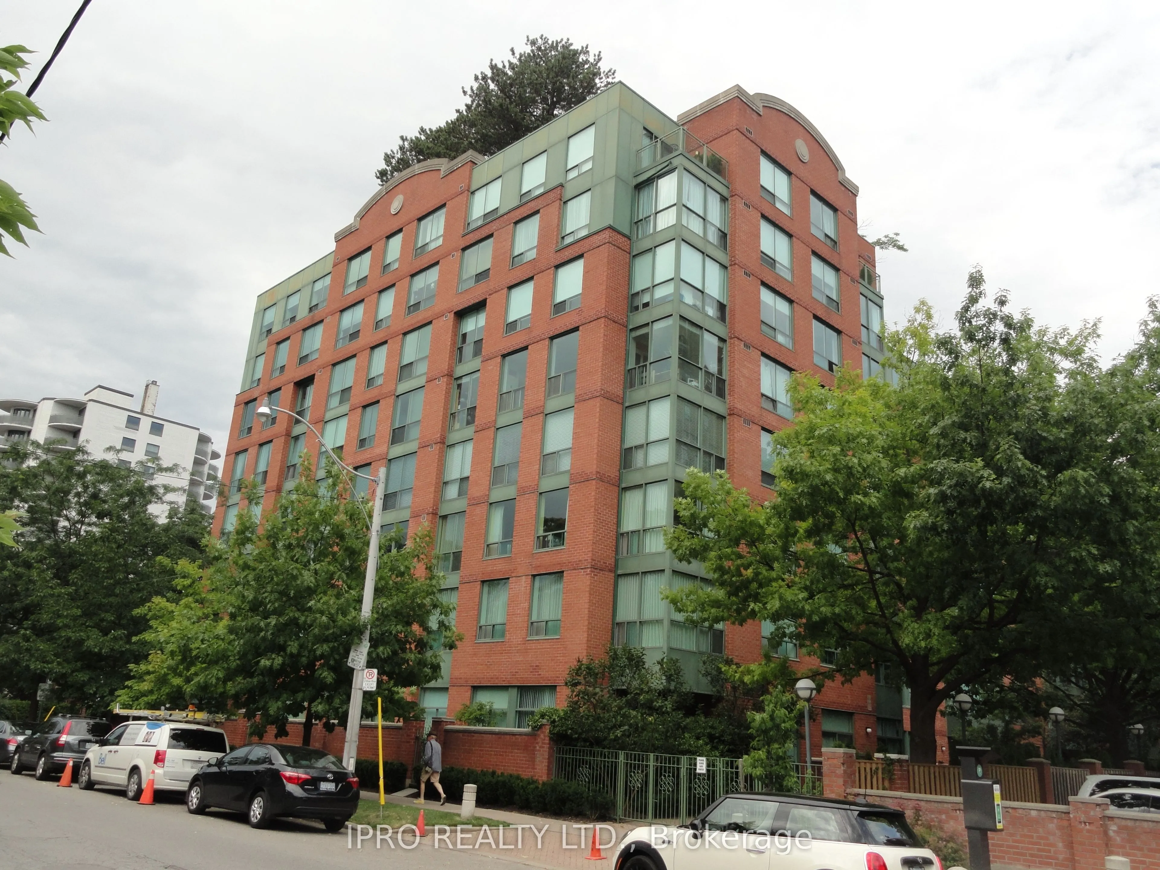95 Prince Arthur Avenue, ##224