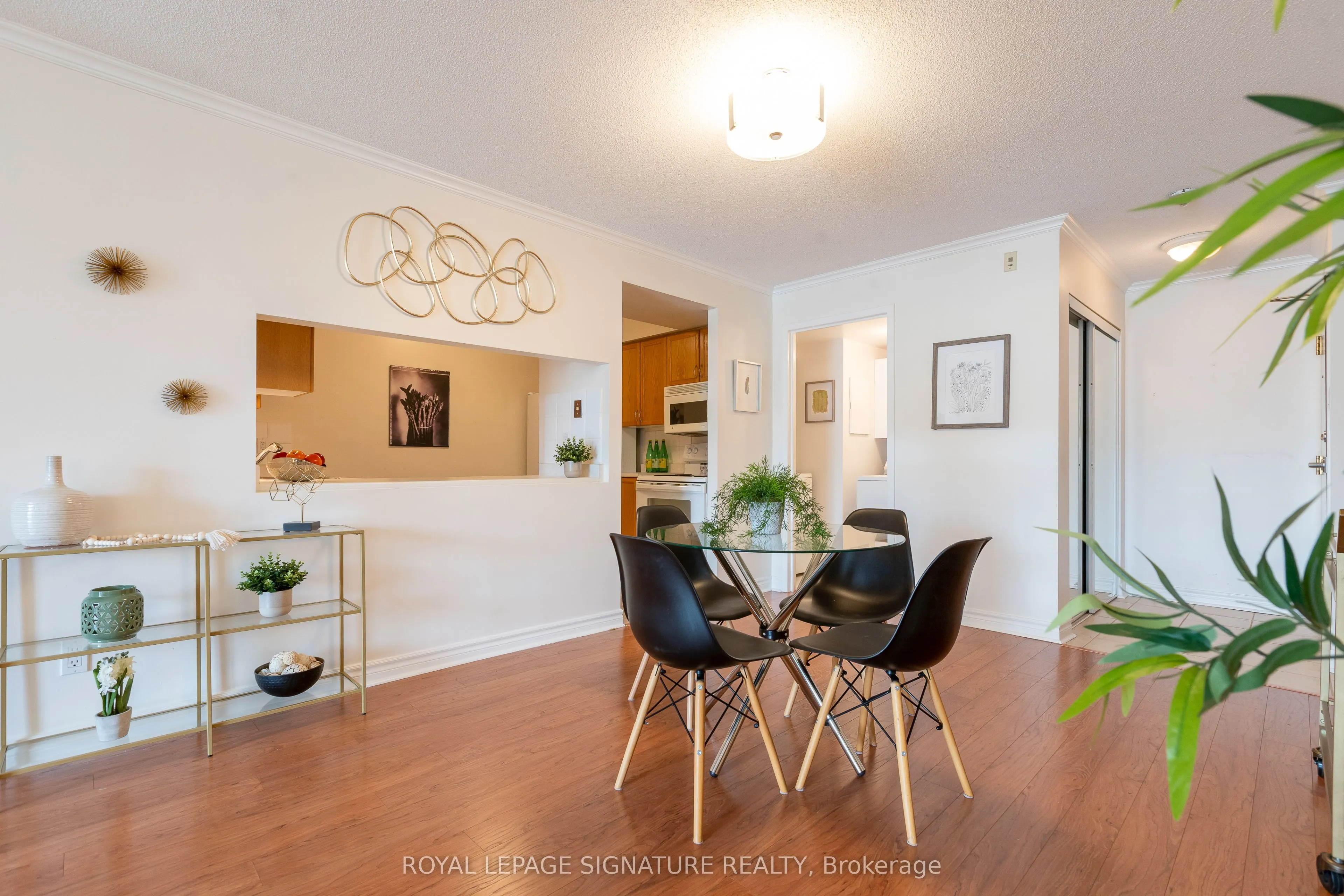 356 McRae Drive, #206