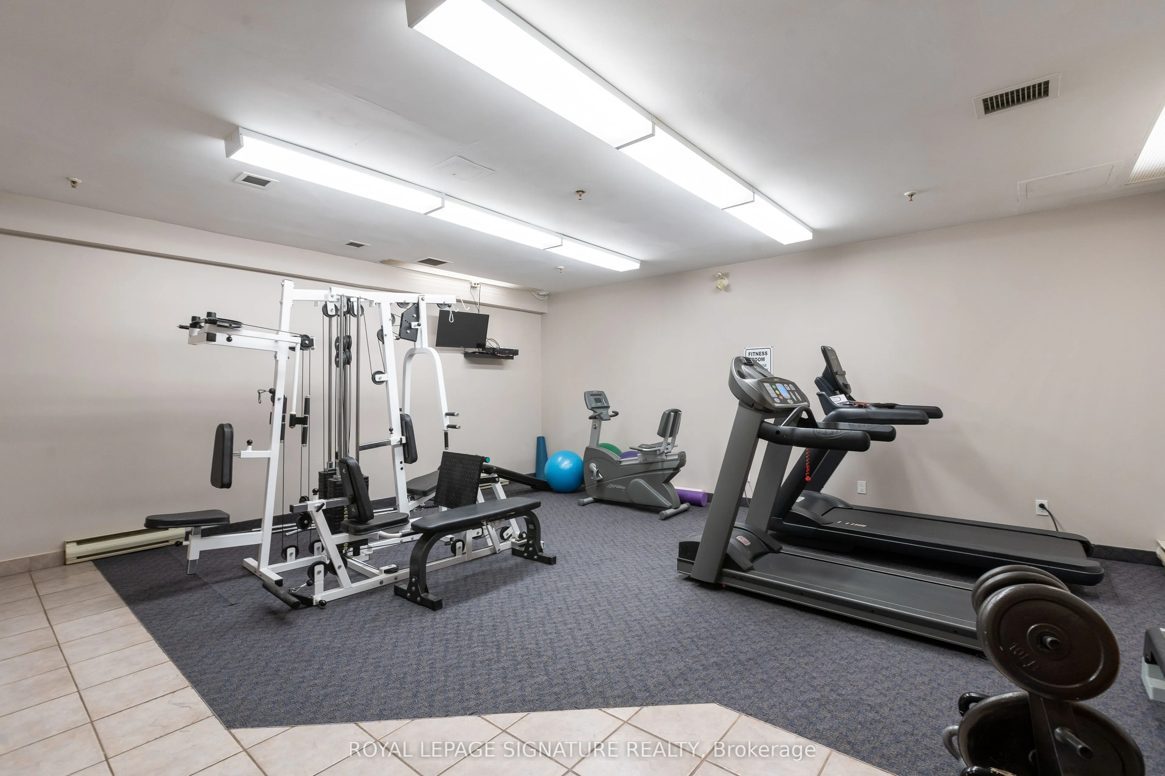 356 McRae Drive, #206