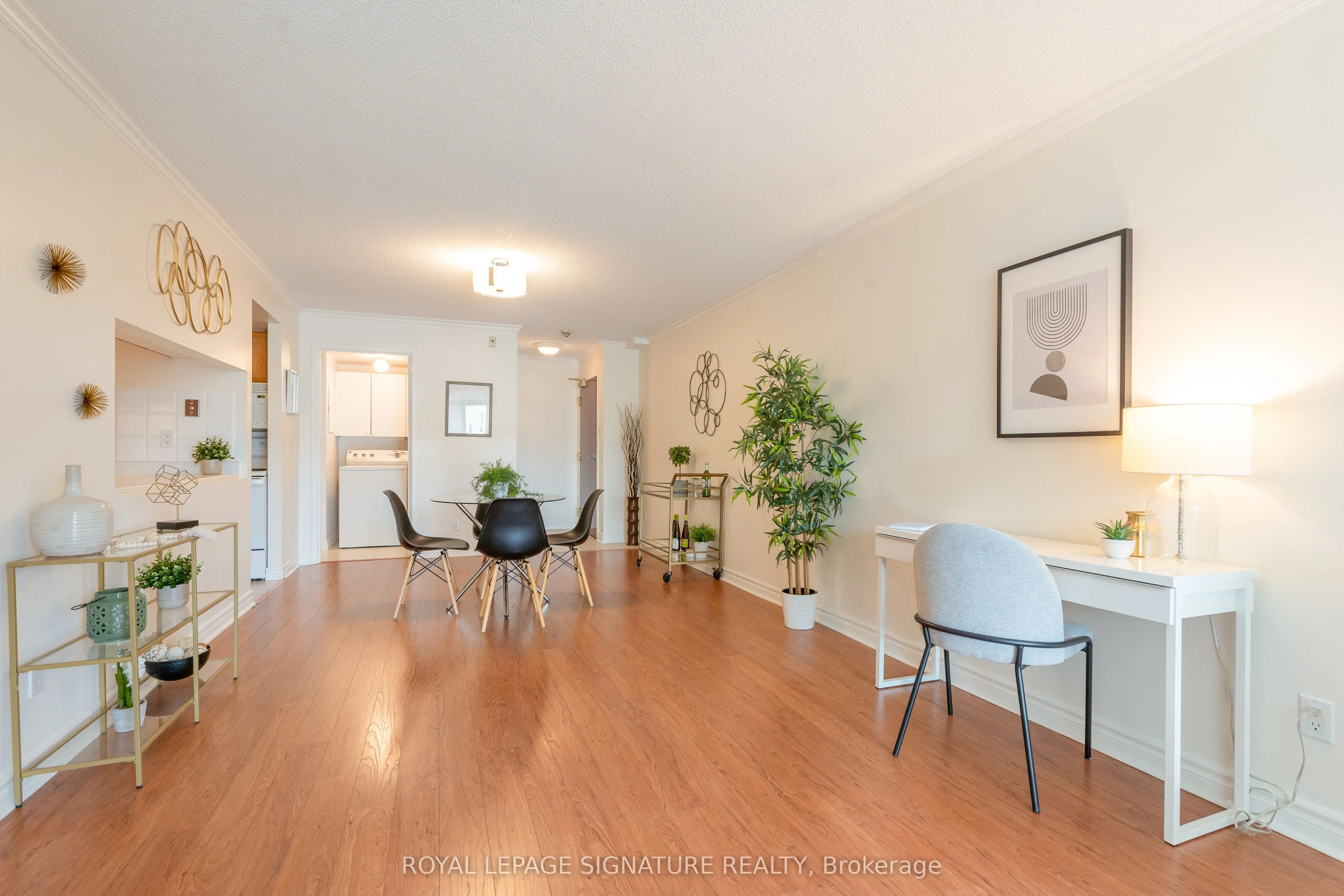 356 McRae Drive, #206