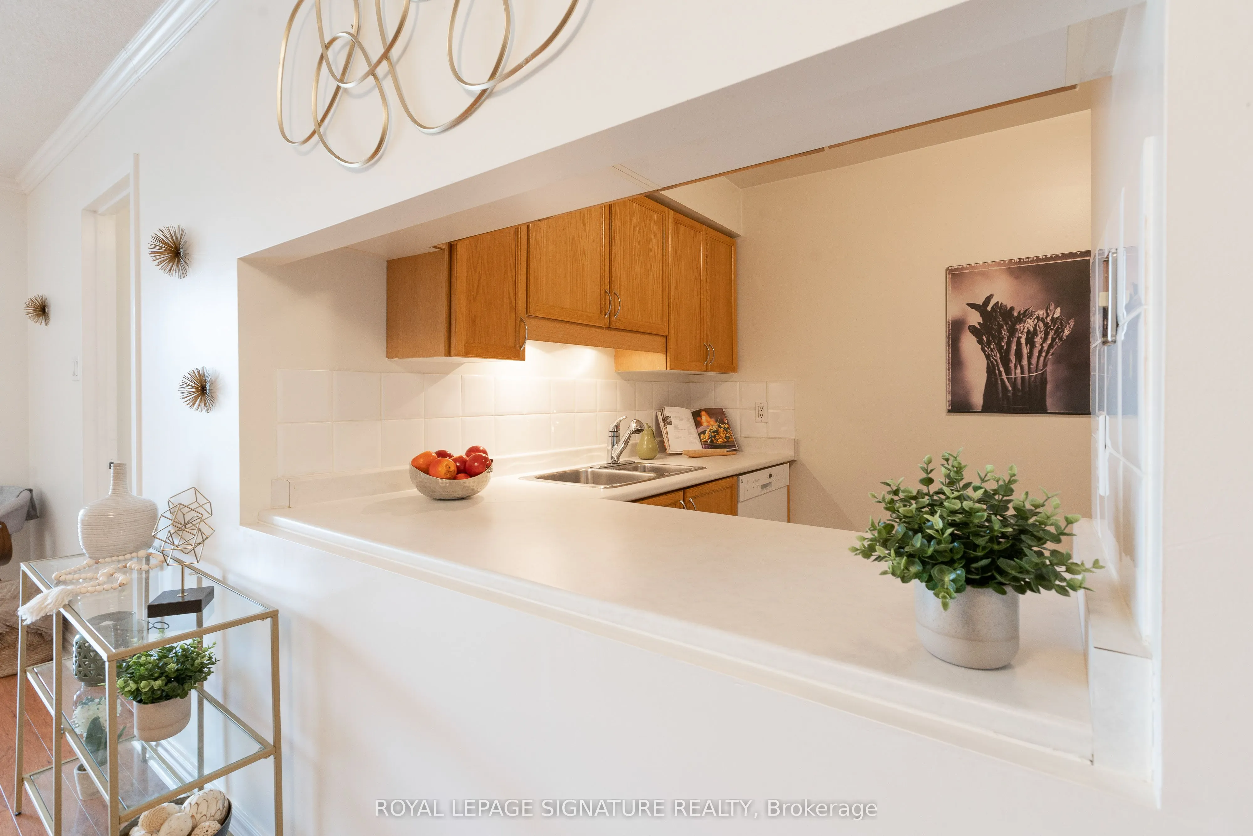 356 McRae Drive, #206