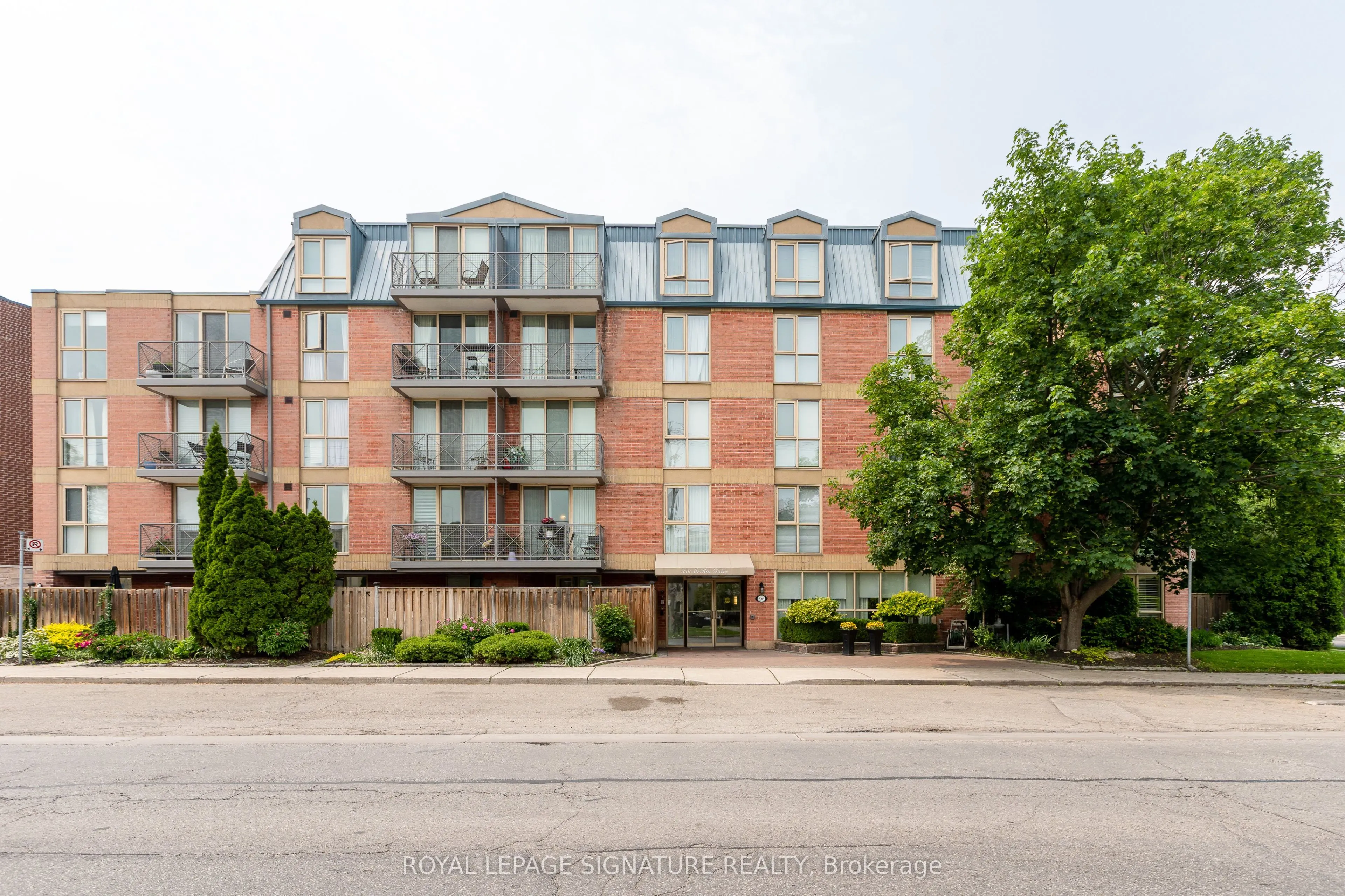 356 McRae Drive, #206