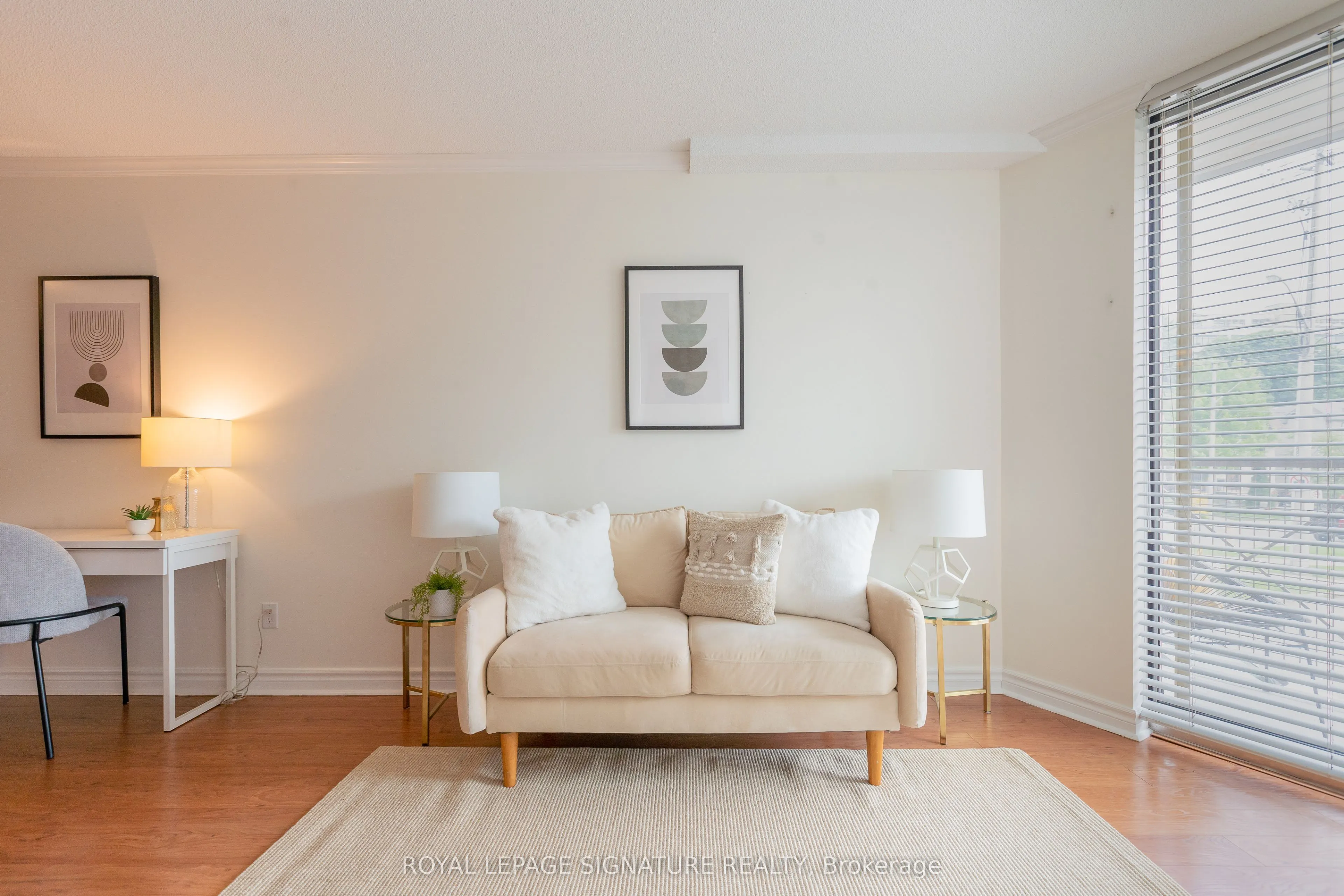 356 McRae Drive, #206