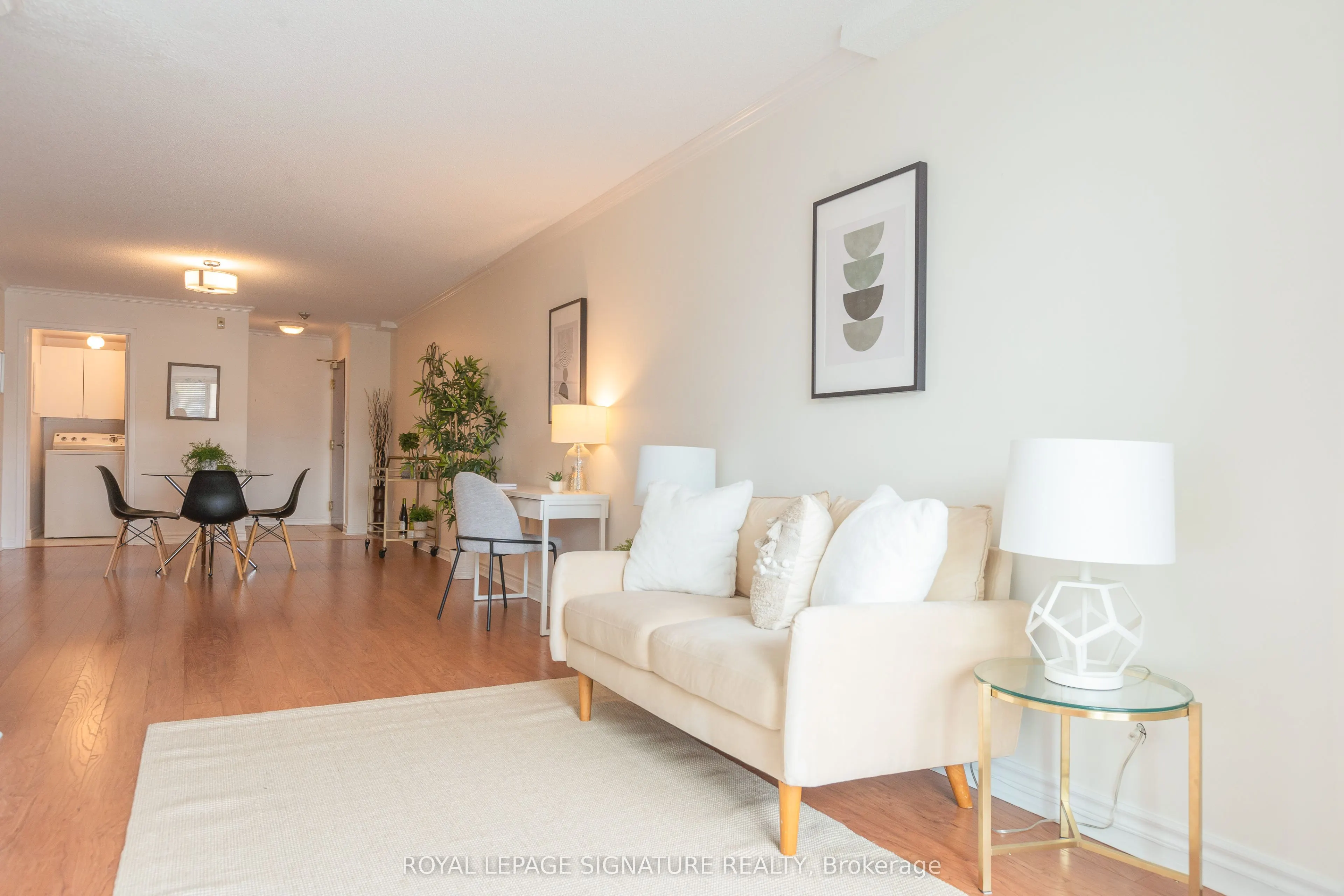 356 McRae Drive, #206