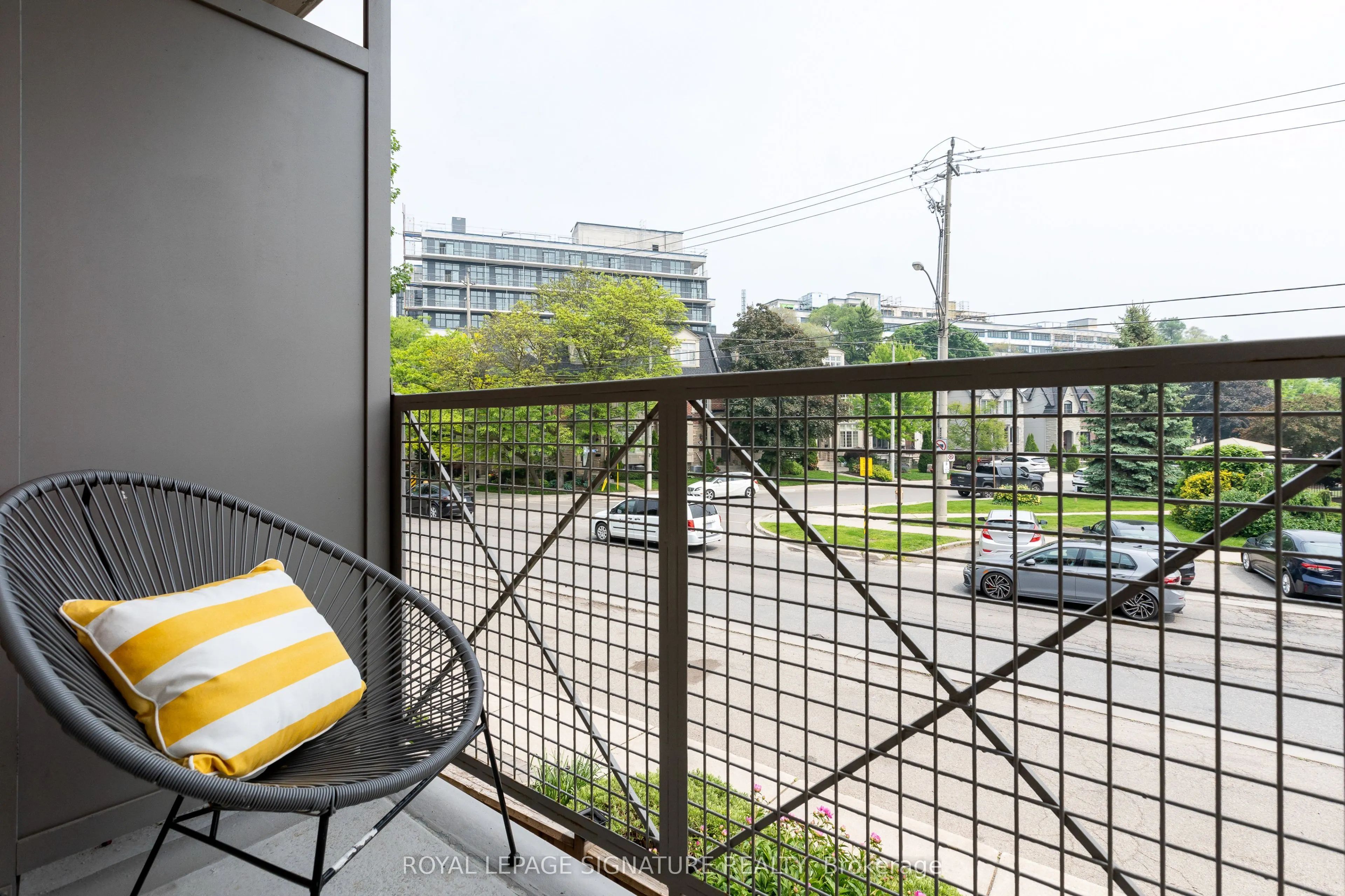 356 McRae Drive, #206