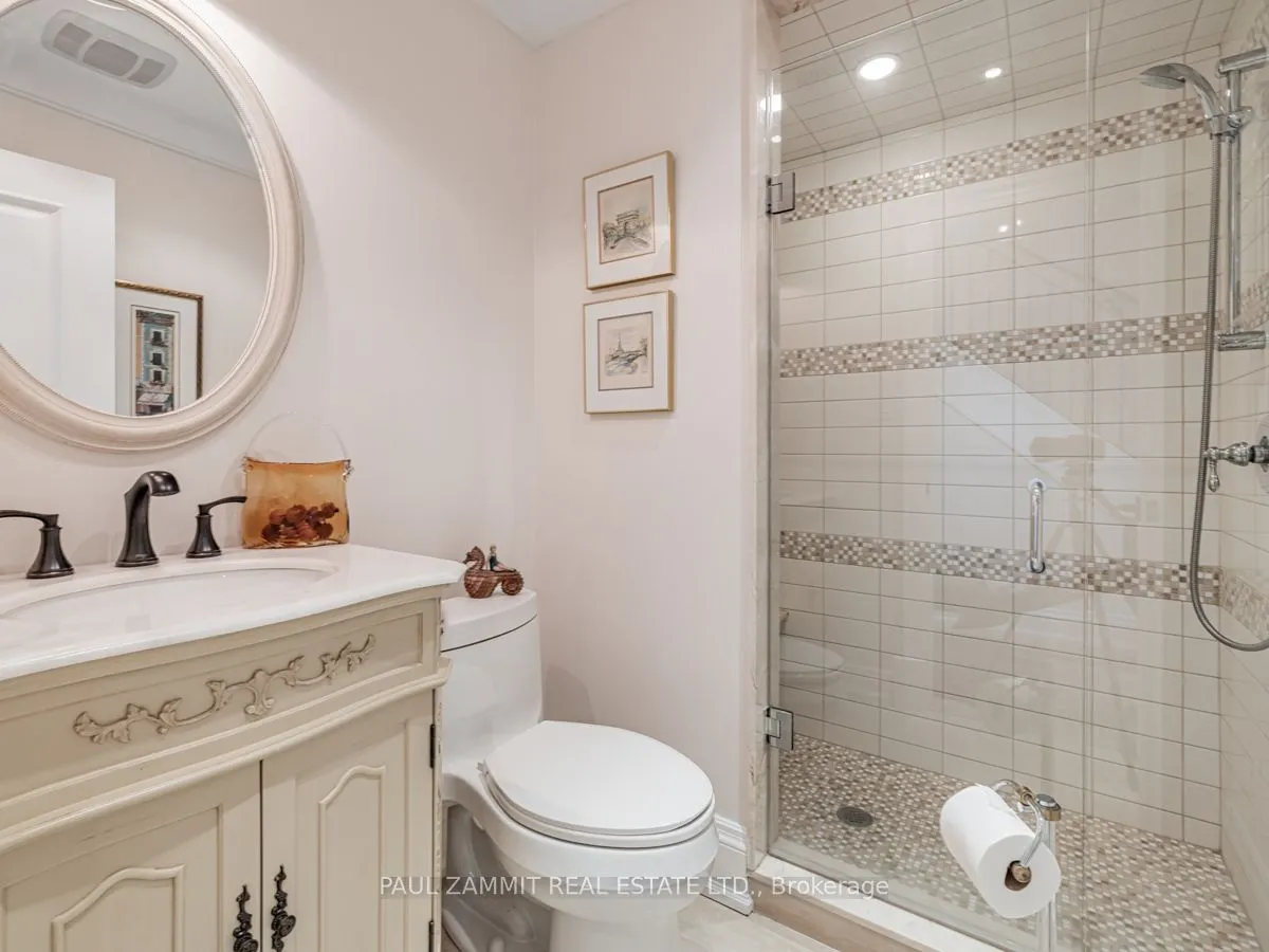 317 Lonsdale Road, #1B