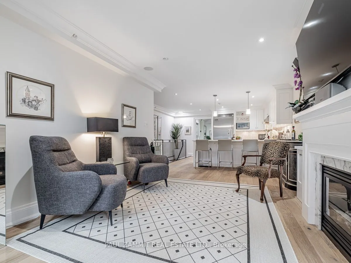 317 Lonsdale Road, #1B