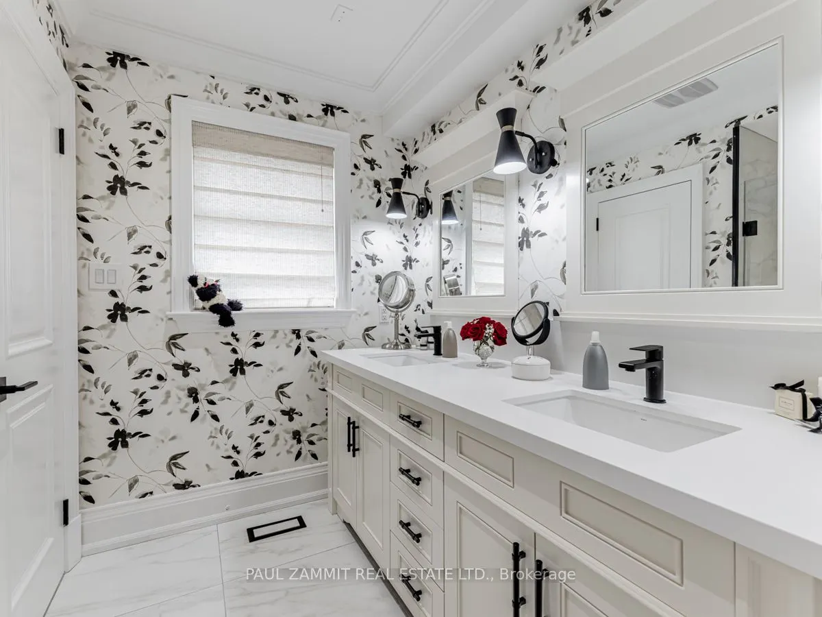 317 Lonsdale Road, #1B