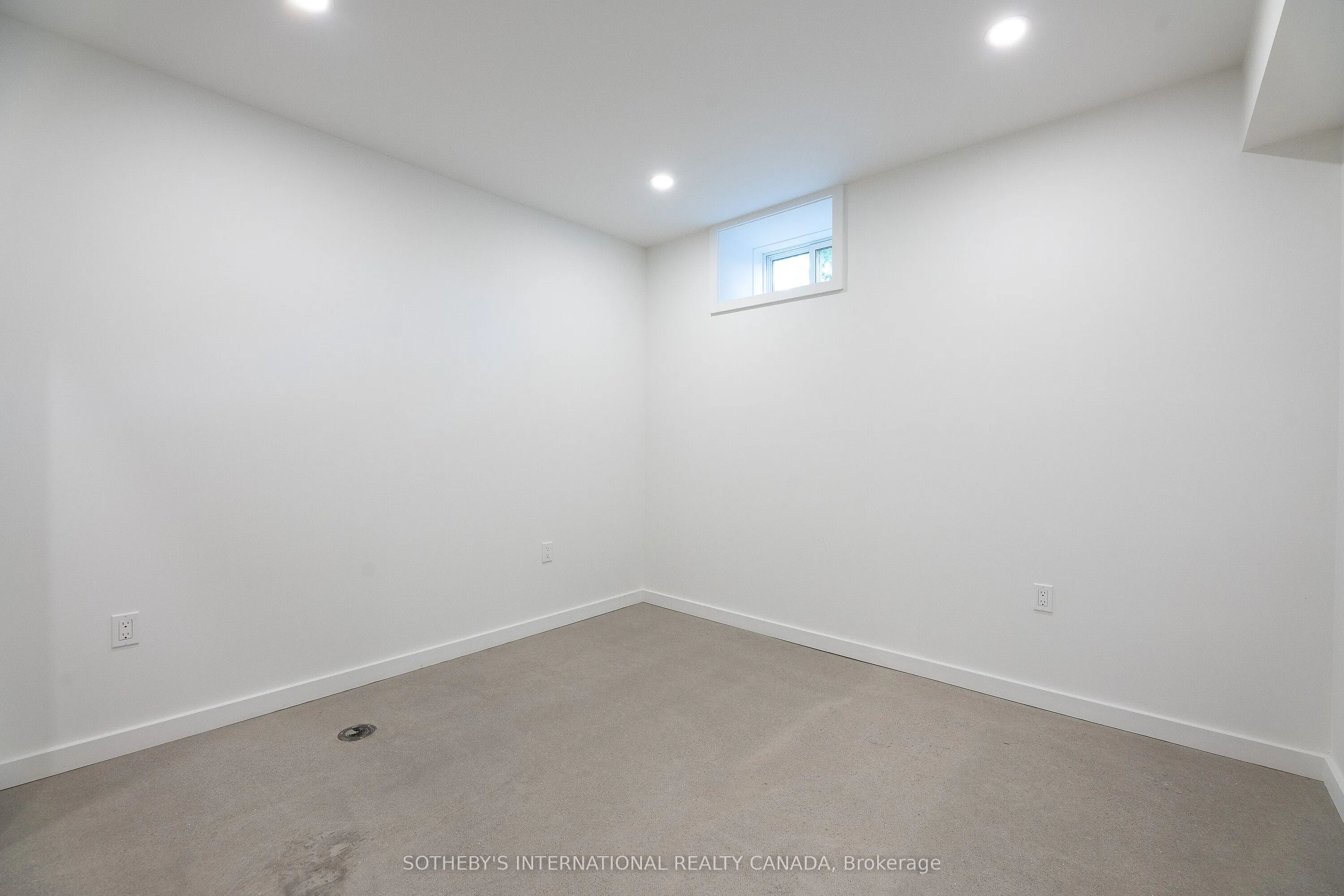 301 Euclid Avenue #Lower