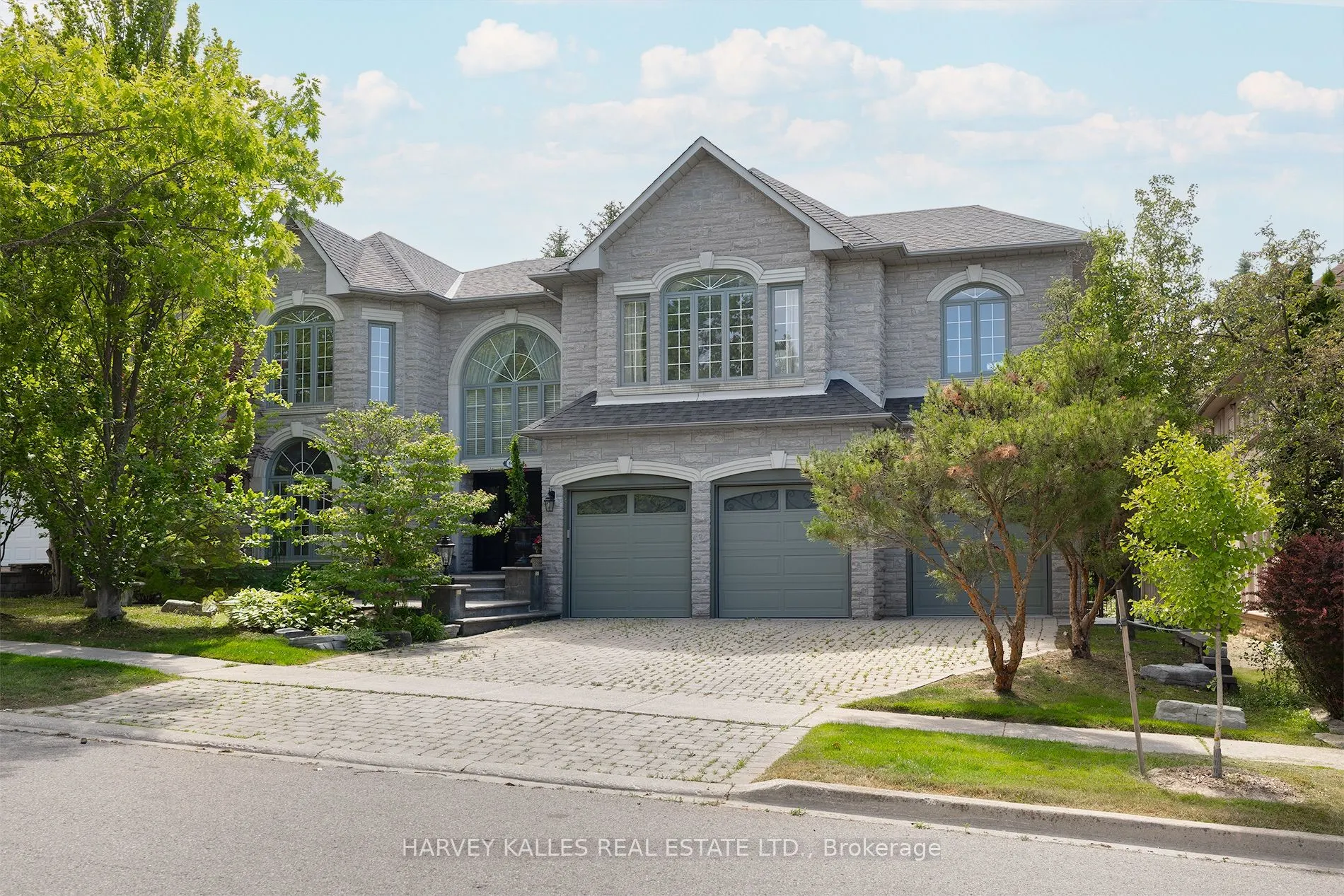 60 Bowan Court