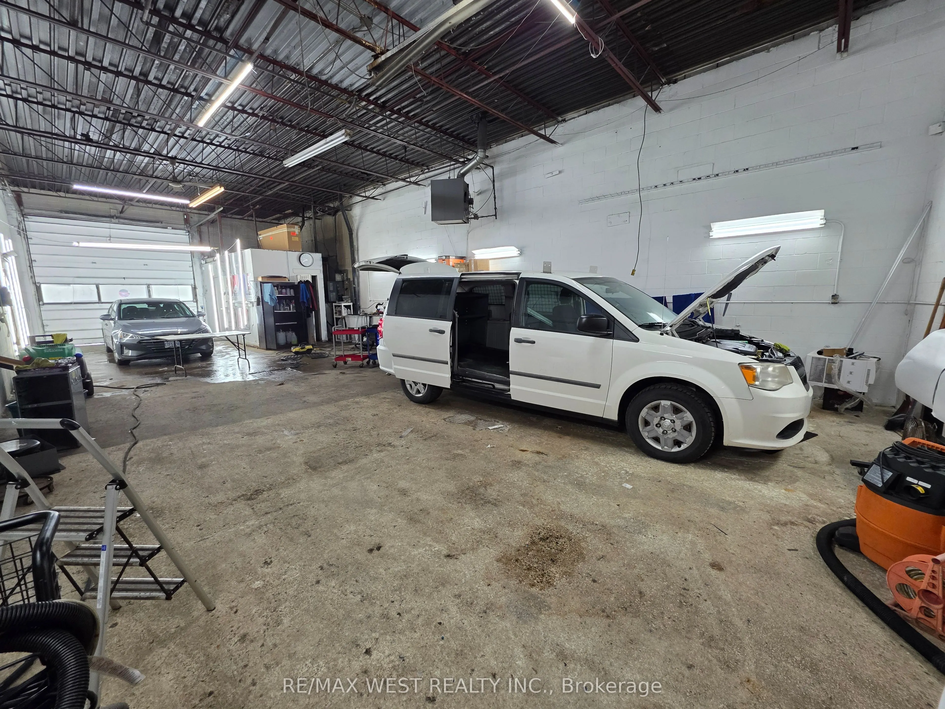 1405 Bloor Street W, #1