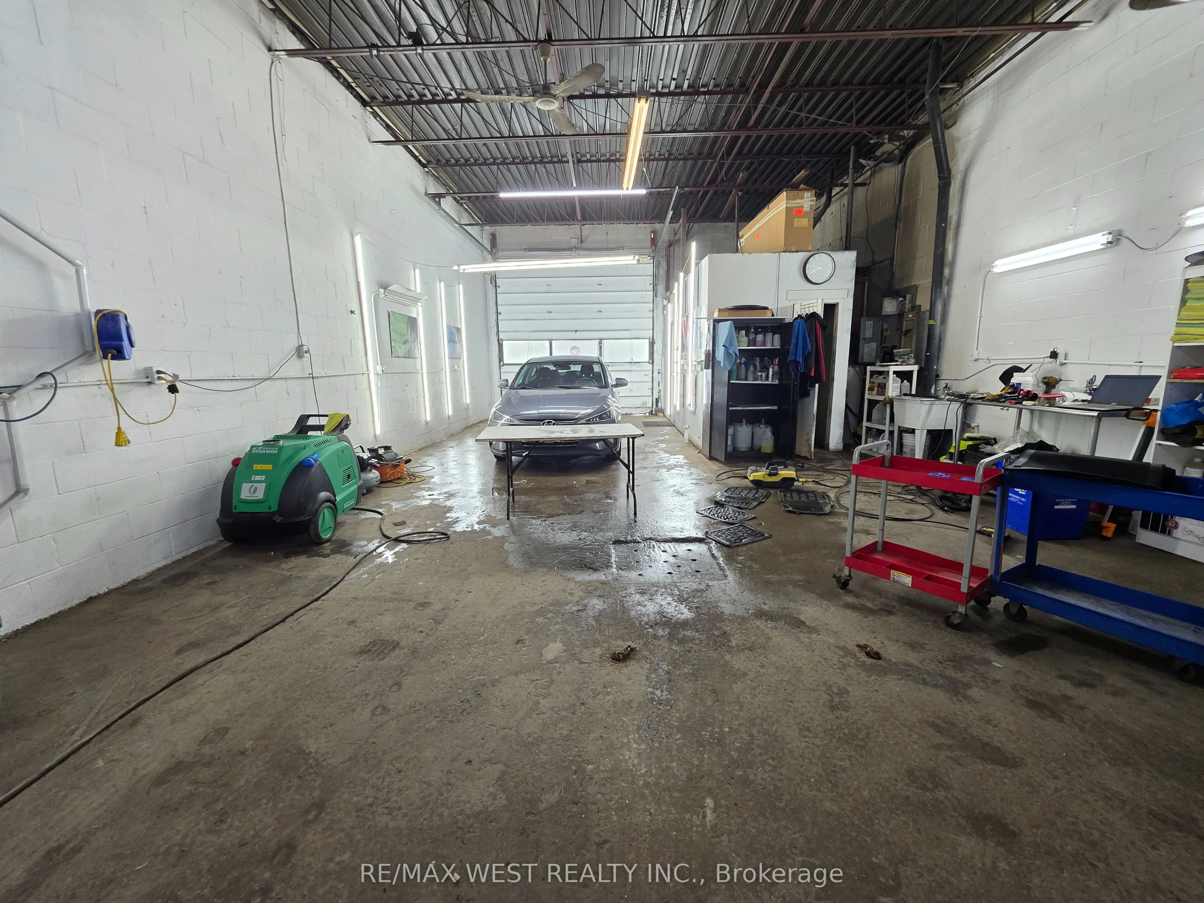 1405 Bloor Street W, #1