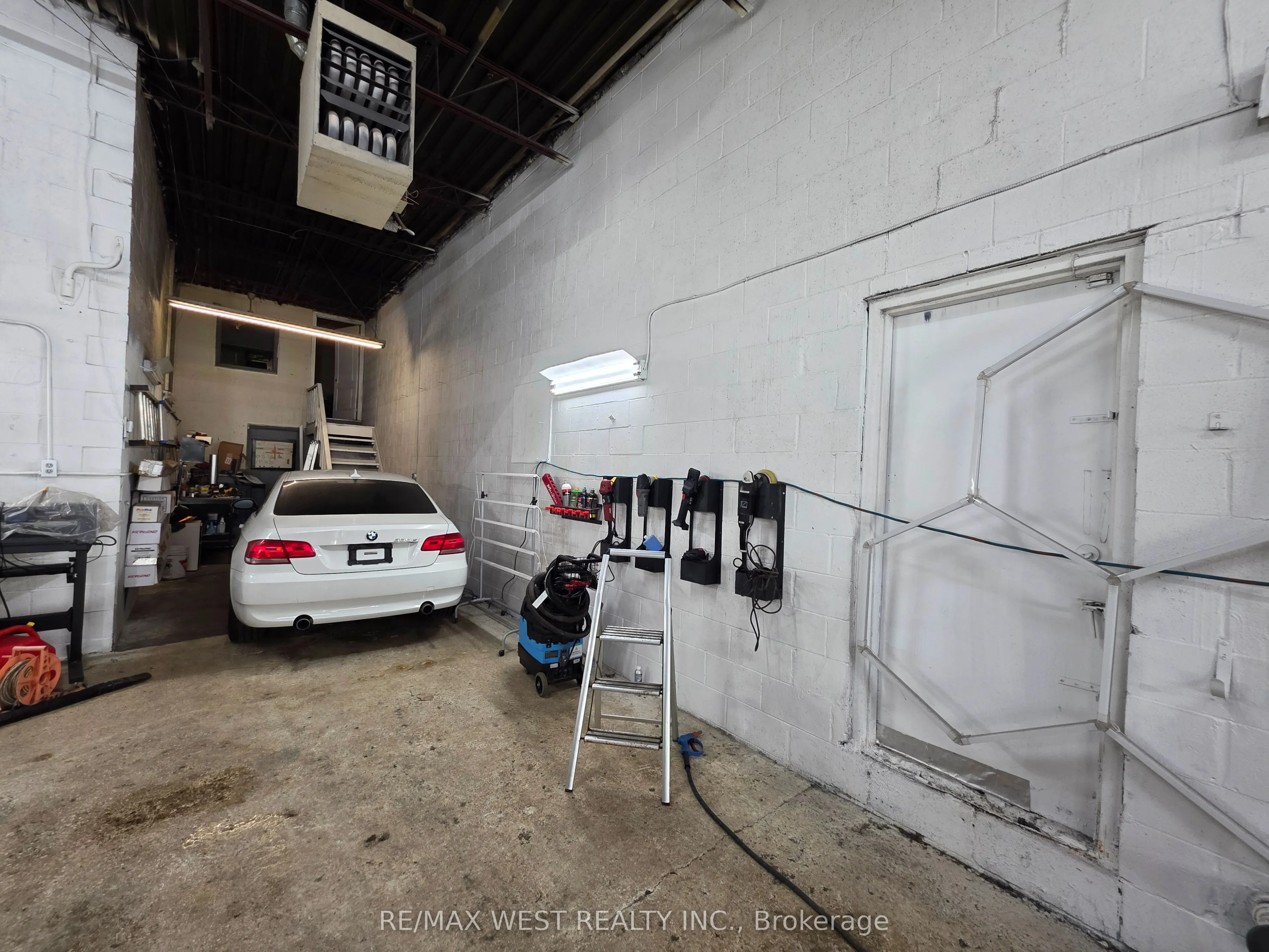 1405 Bloor Street W, #1