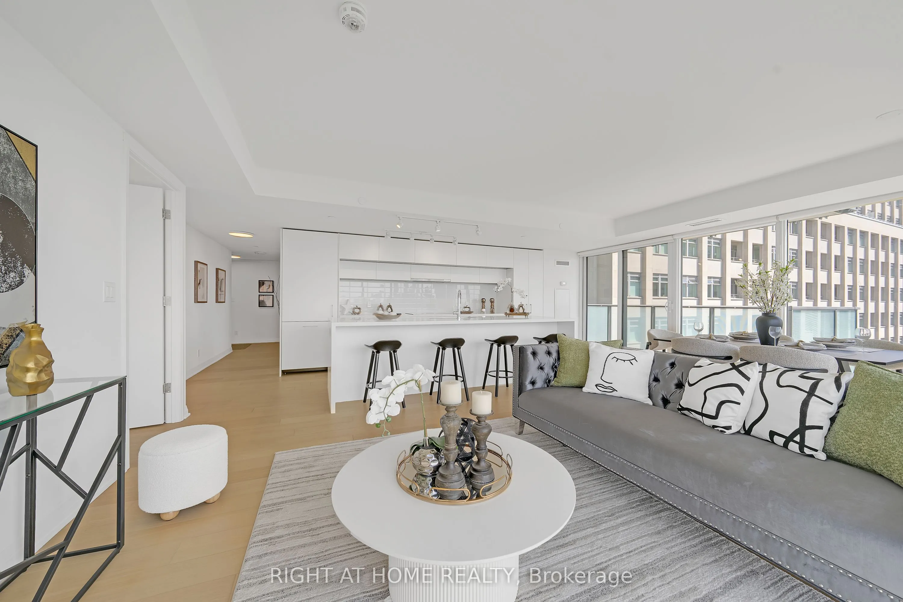 99 Foxbar Road, #2110